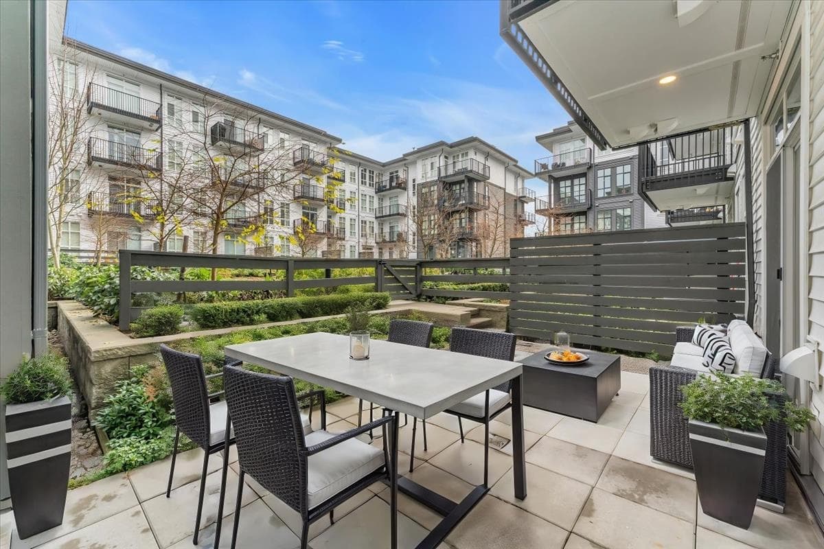 112 - 13929 105 Boulevard, Surrey, V3T 0R5 — photo 1
