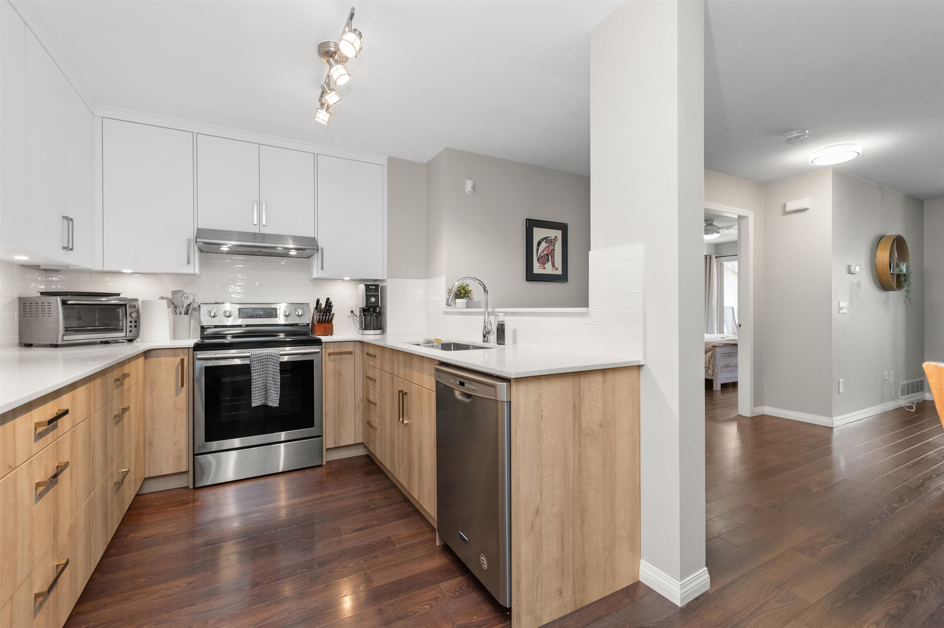 1602 - 5260 Goldspring Place, Chilliwack, V2R 5S5 — photo 3