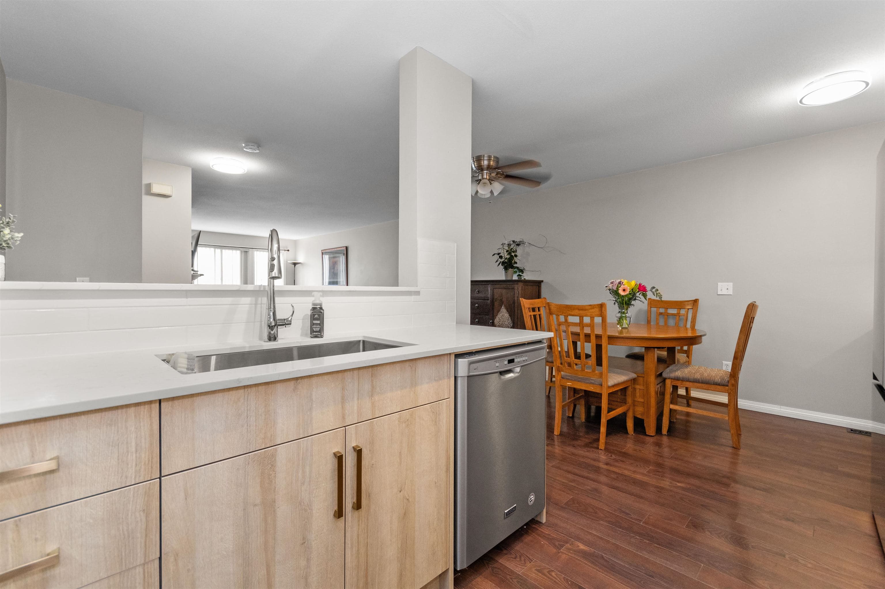 1602 - 5260 Goldspring Place, Chilliwack, V2R 5S5 — photo 5