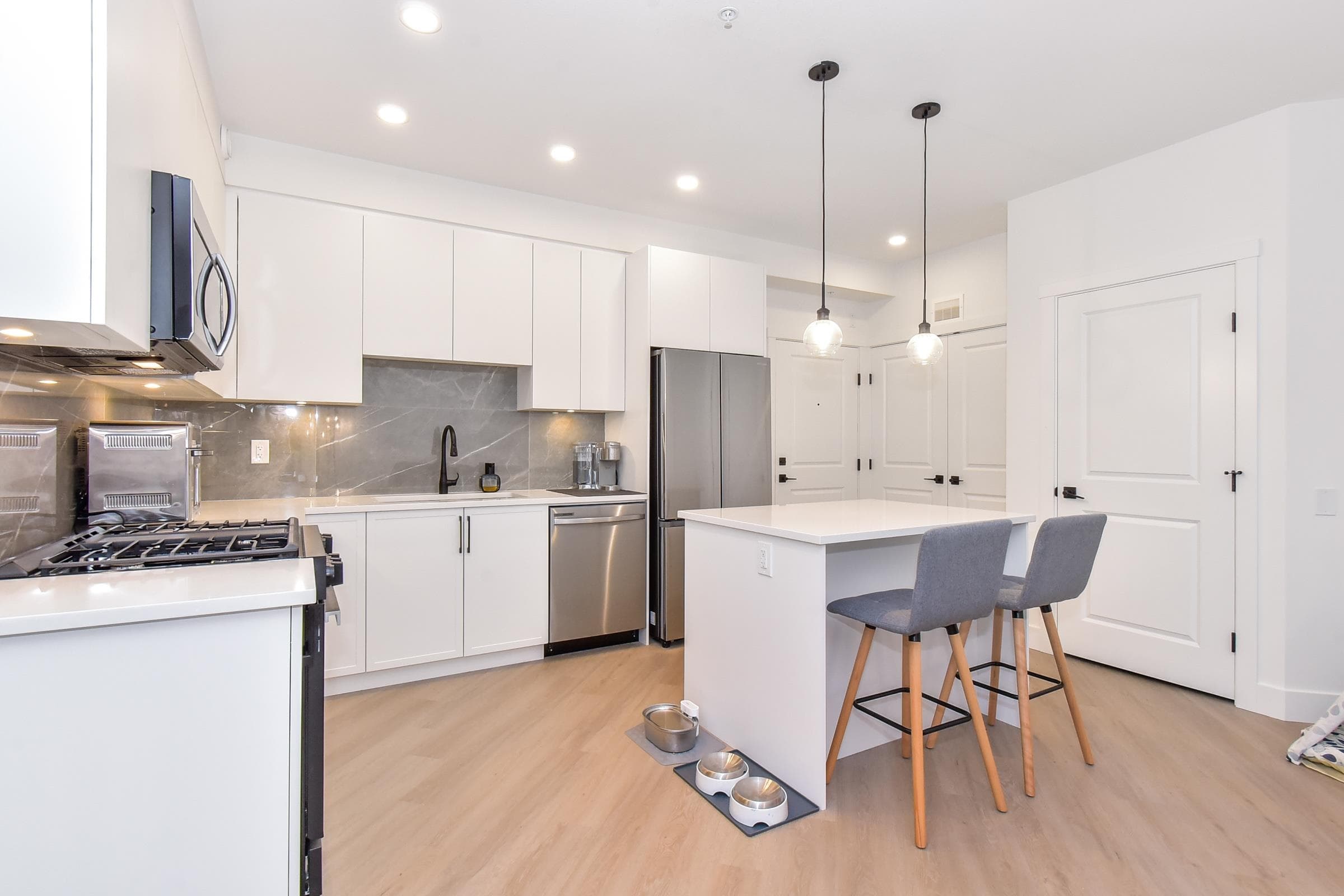 311 - 3438 146a Street, Surrey, V4P 0J1 — photo 2