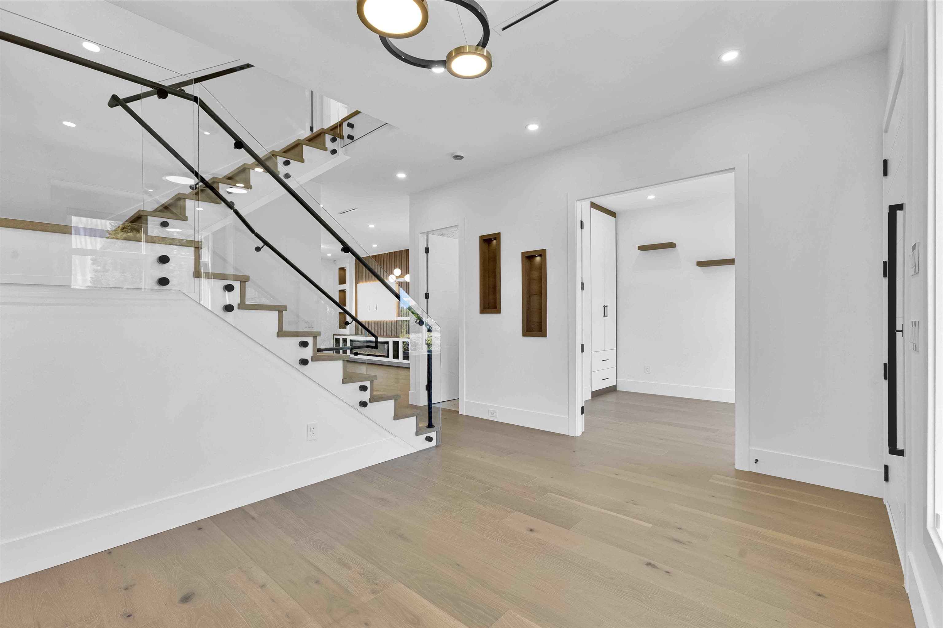 16723 19a Avenue, Surrey, V3Z 1K2 — photo 5