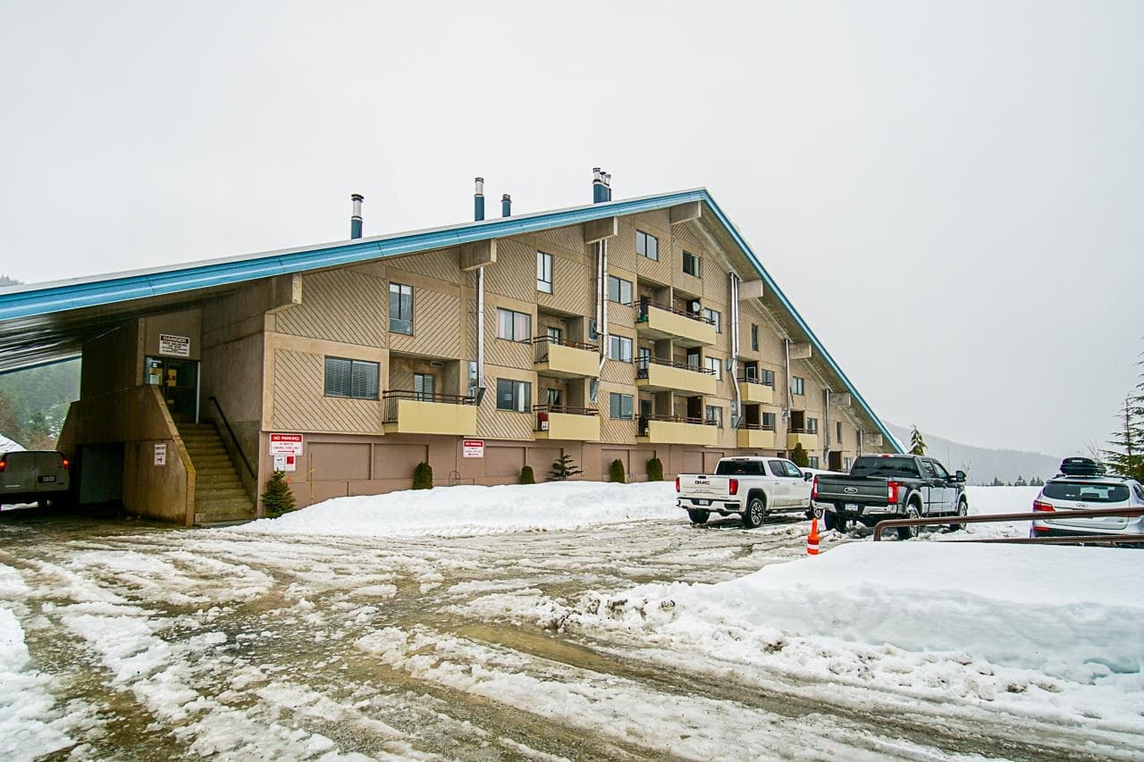 406B - 21000 Enzian Way, Agassiz