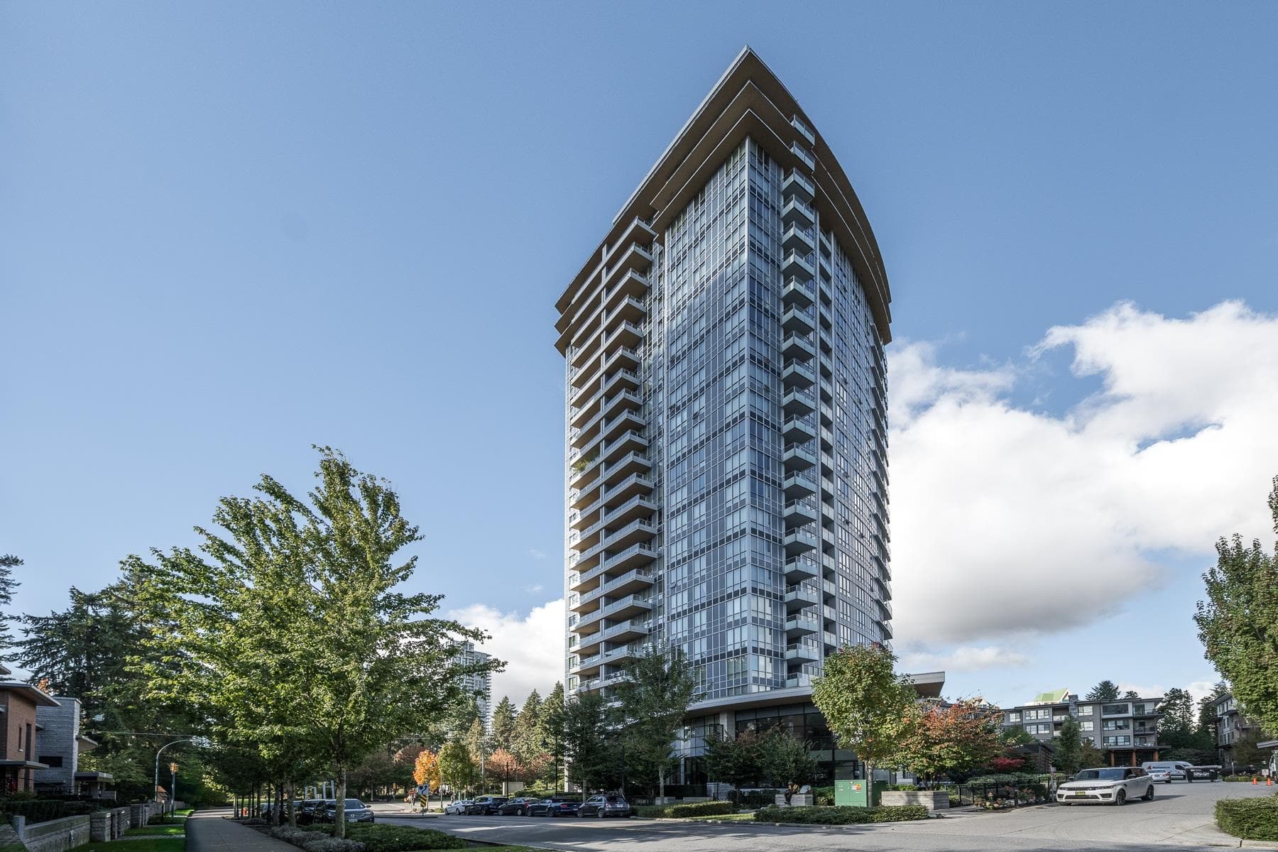 1508 - 3093 Windsor Gate, Coquitlam, V3B 0N2 — photo 1