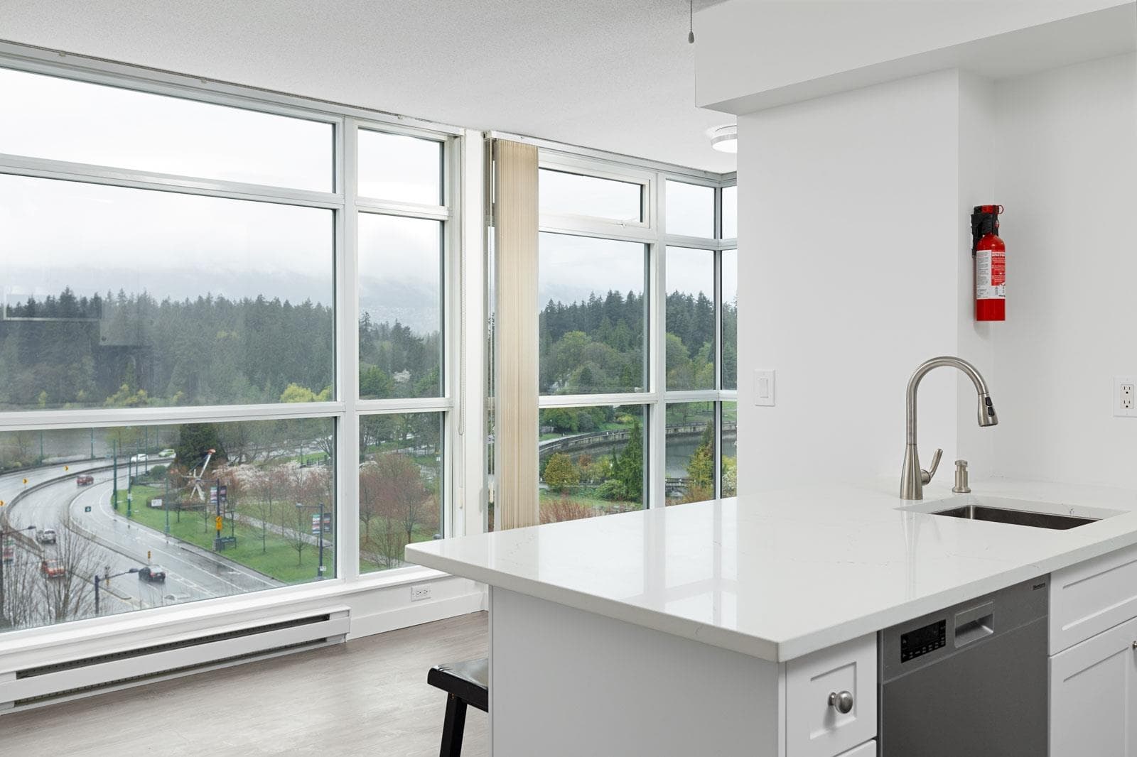 911 - 1889 Alberni Street, Vancouver, V6G 3G7 — photo 3
