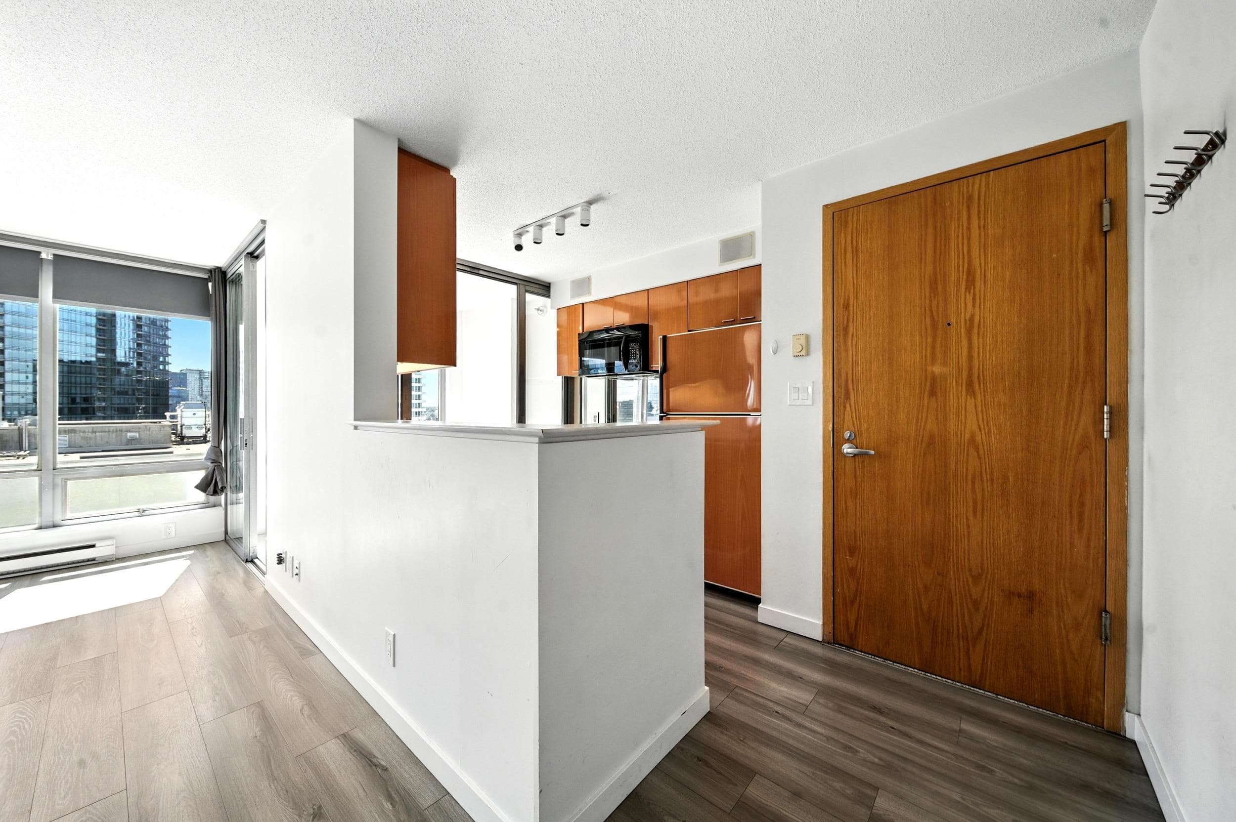 3004 - 1200 W Georgia Street, Vancouver, V6E 4R2 — photo 5