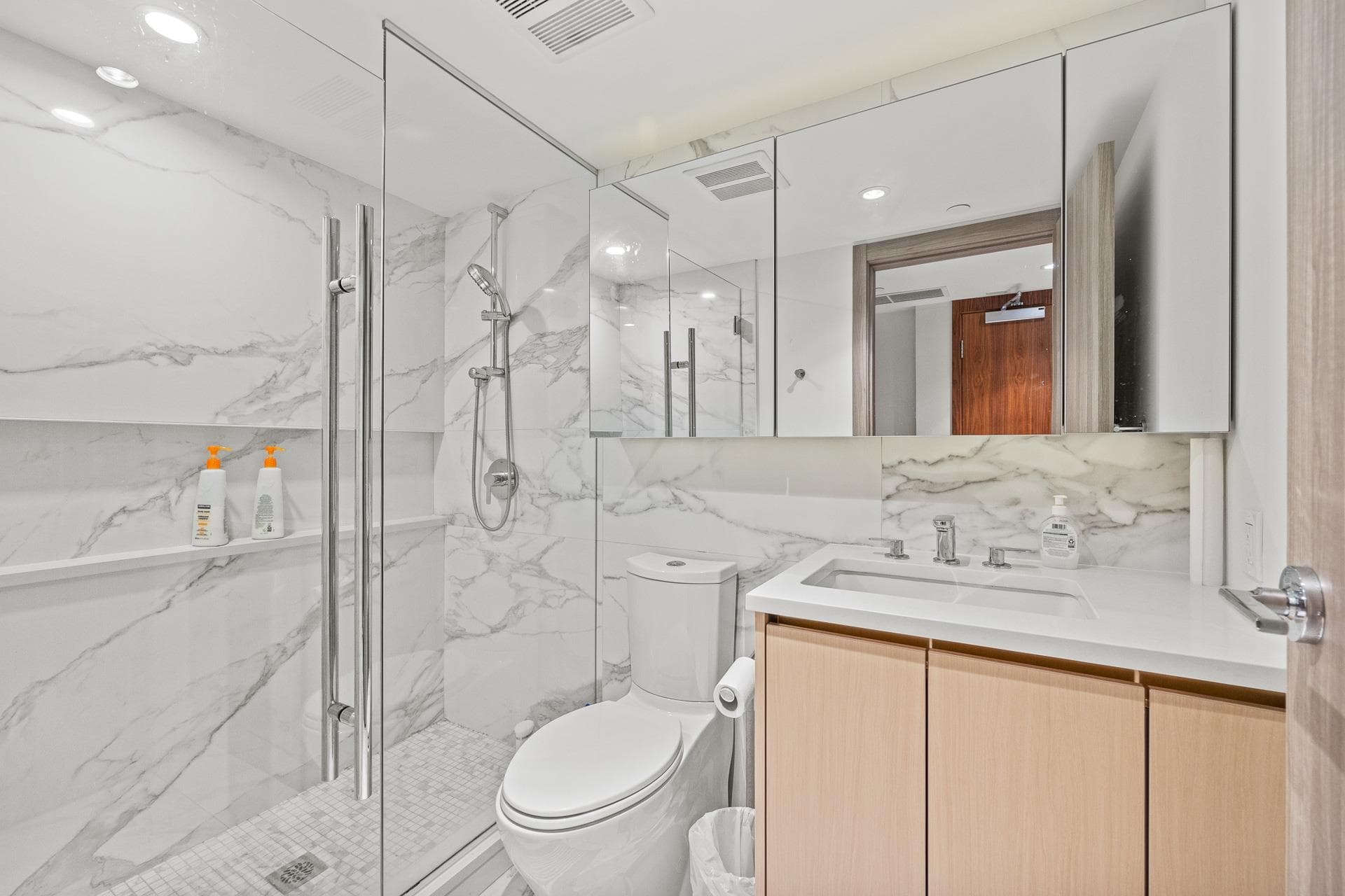 382 - 8608 Hazelbridge Way, Richmond, V6X 0W2 — photo 5
