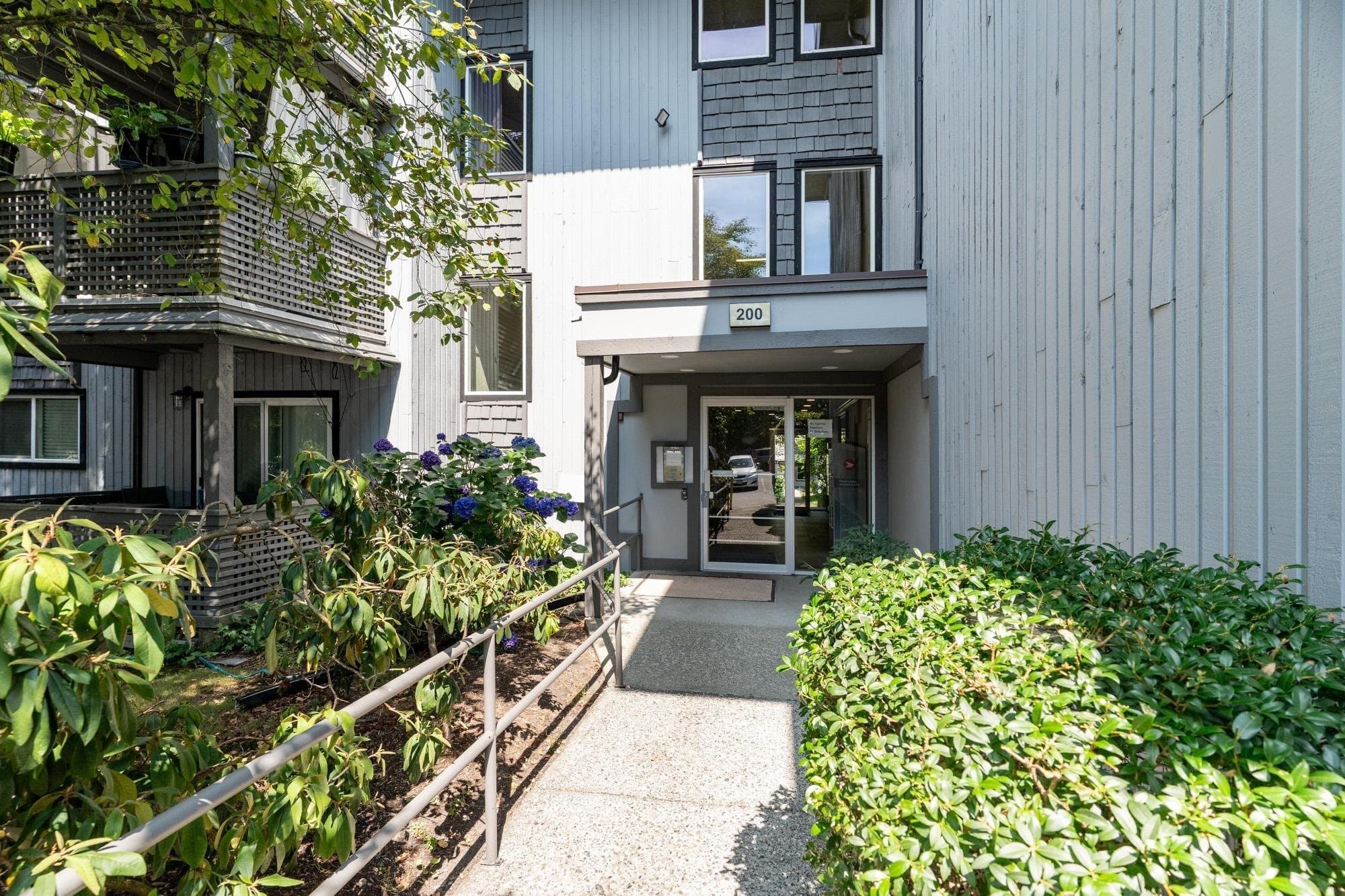 102 - 200 Westhill Place, Port Moody