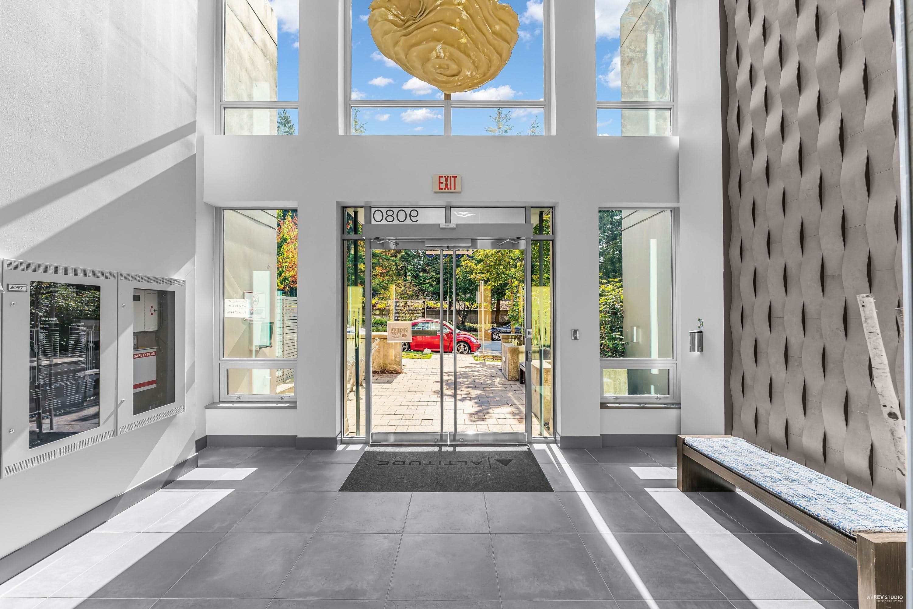 1005 - 9080 University Crescent, Burnaby, V5A 0B7 — photo 3