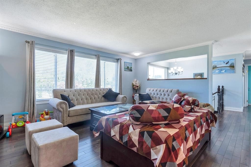 32678 Pandora Avenue, Abbotsford, V2T 3X1 — photo 5