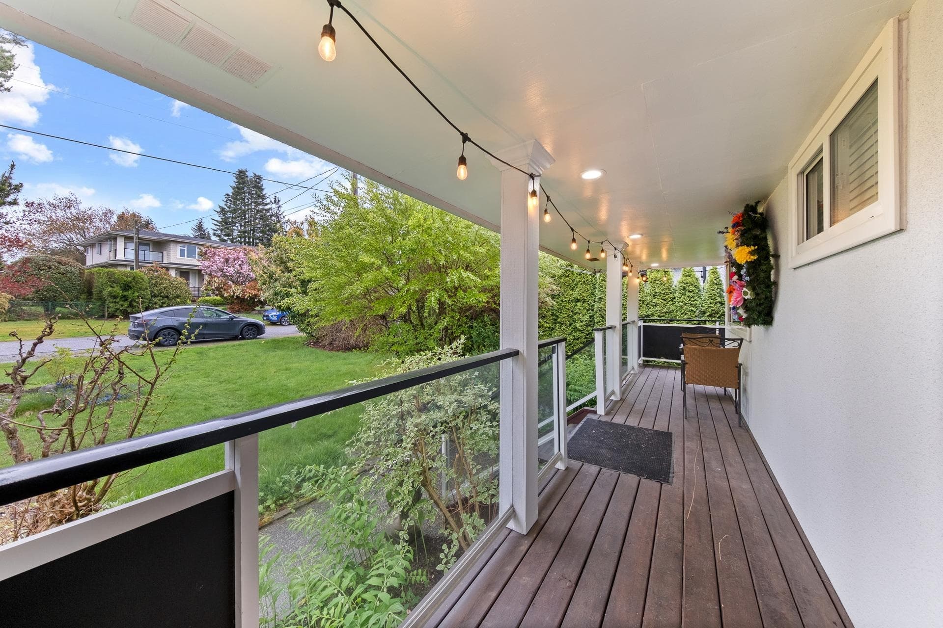 14424 Mann Park Crescent, White Rock, V4B 3A8 — photo 3
