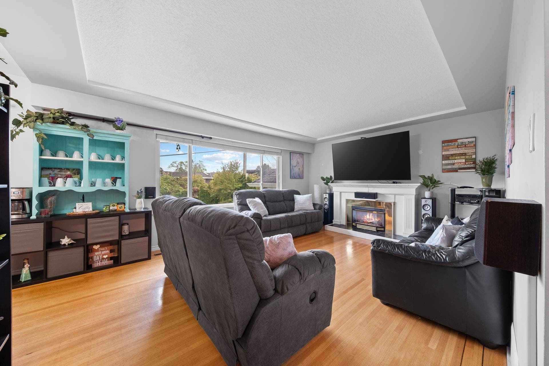 14424 Mann Park Crescent, White Rock, V4B 3A8 — photo 5