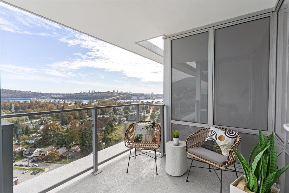 2205 - 1500 Fern Street, North Vancouver, V7J 0E6 — photo 4
