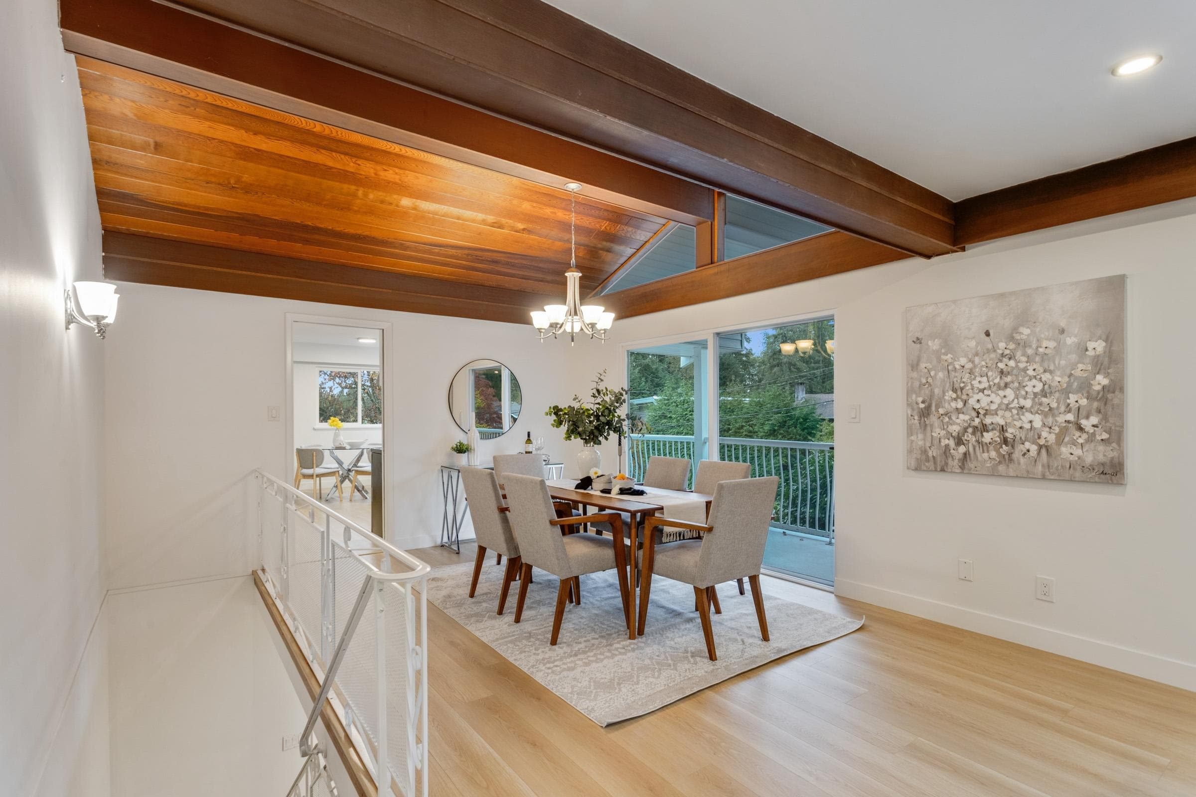 3288 Hoskins Road, North Vancouver, V7J 3B4 — photo 4