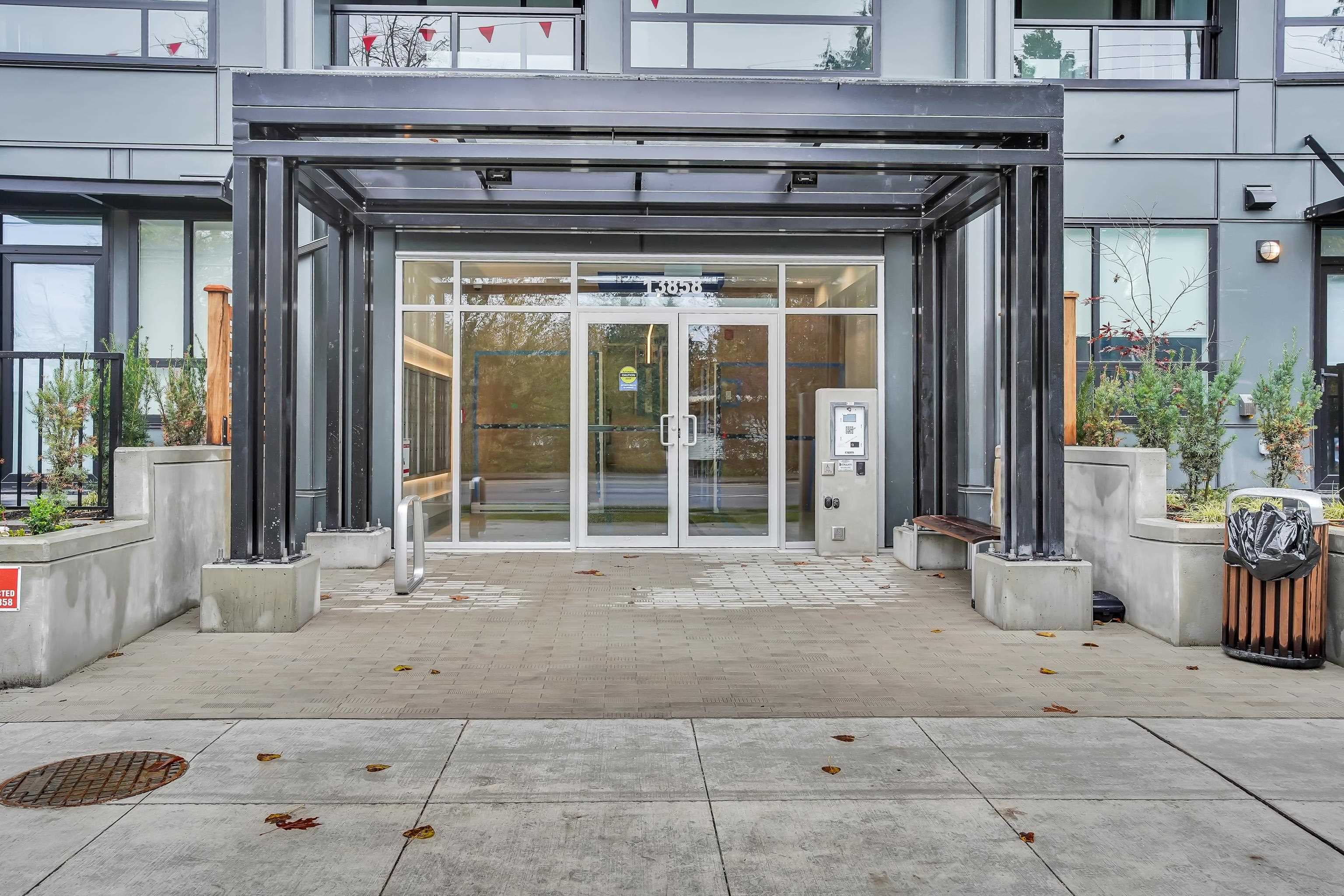 E318 - 13858 108 Avenue, Surrey, V3T 0T9 — photo 2