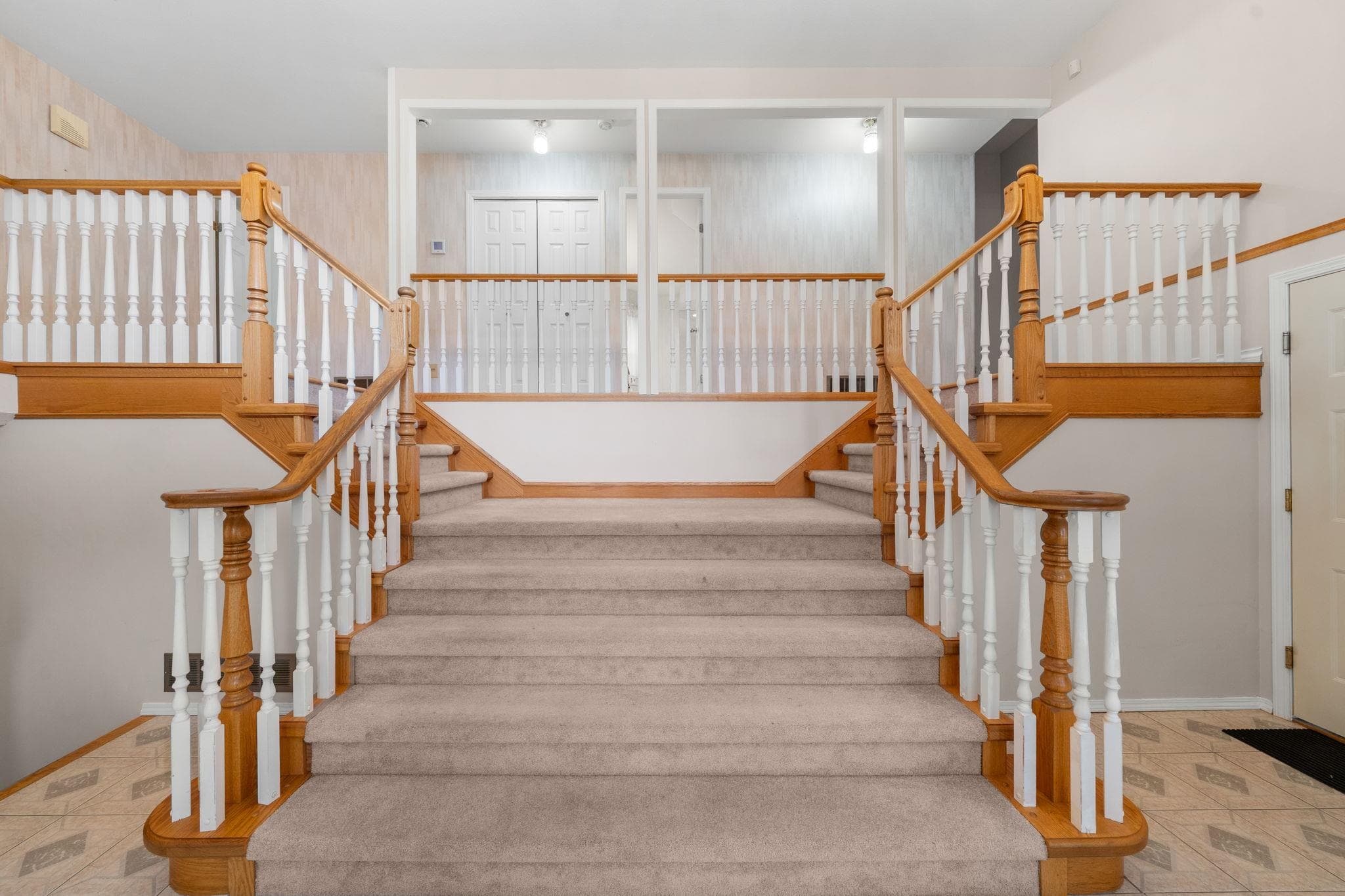 13395 14 Avenue, Surrey, V4A 9B7 — photo 5