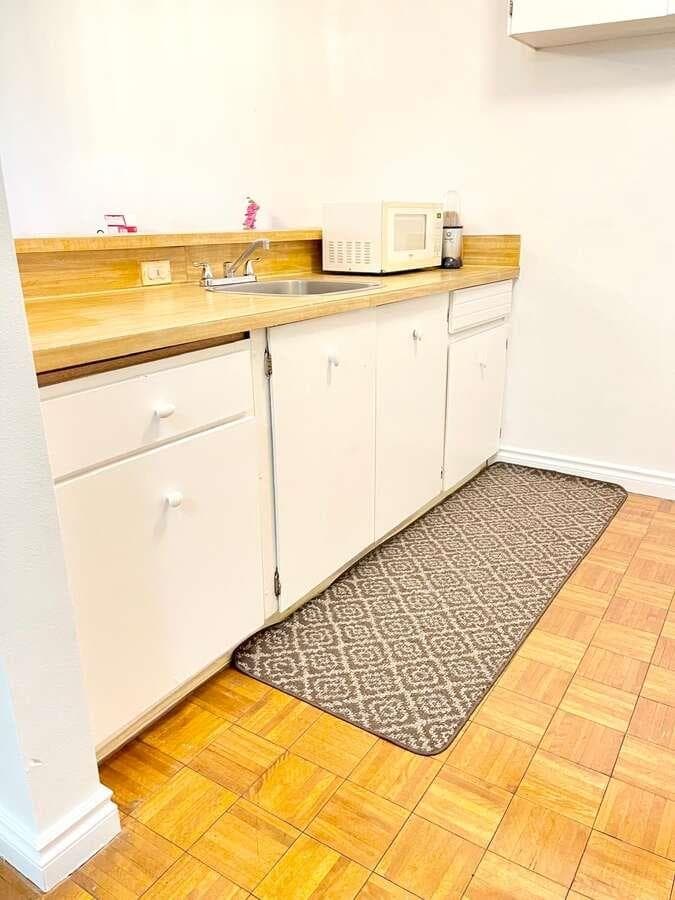 219 - 9300 Glenacres Drive, Richmond, V7A 1Y8 — photo 4