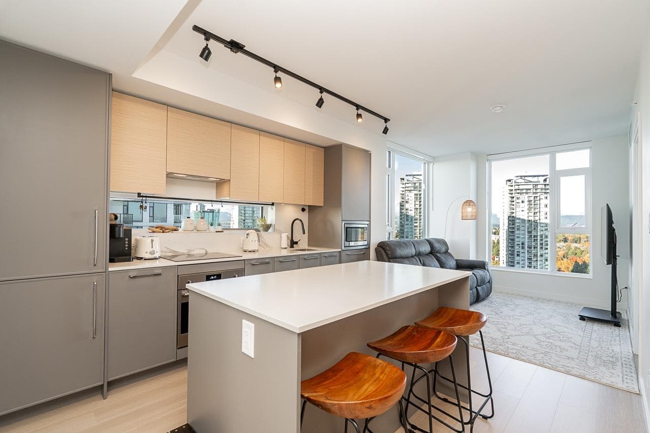 2604 - 13725 George Junction, Surrey, V3T 0V7 — photo 5