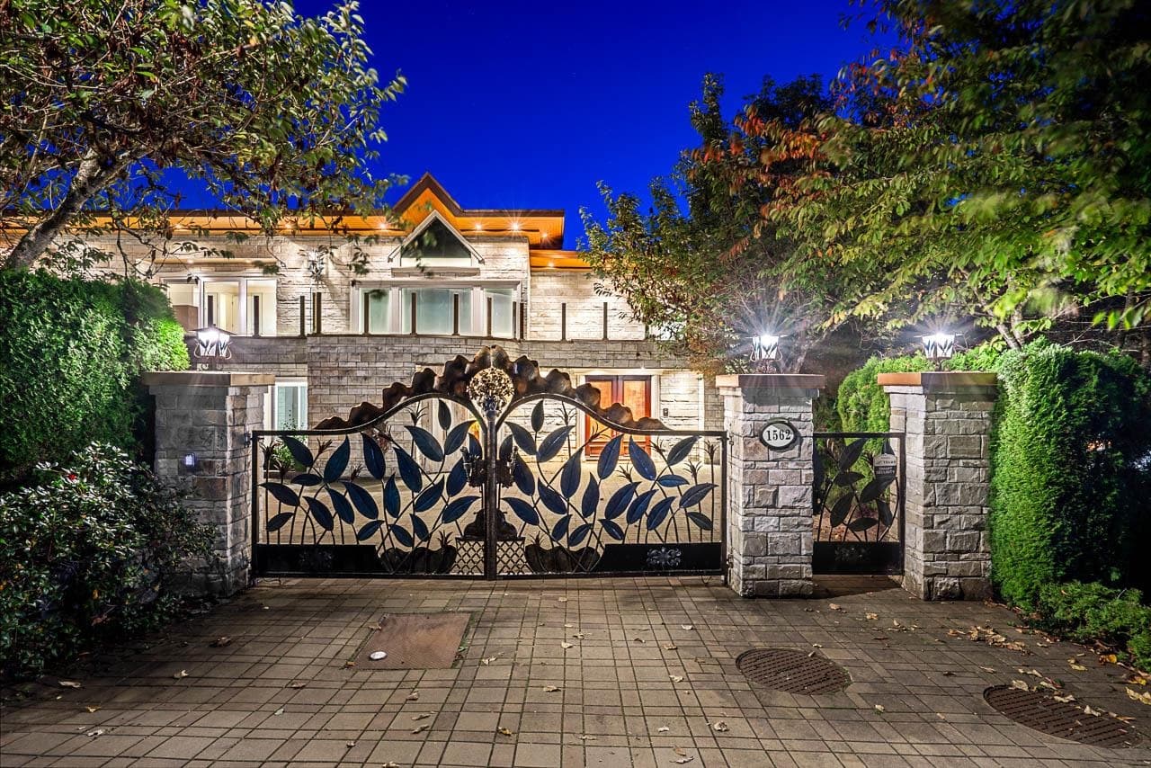 1562 Pinecrest Drive, West Vancouver, V7S 3E8 — photo 4