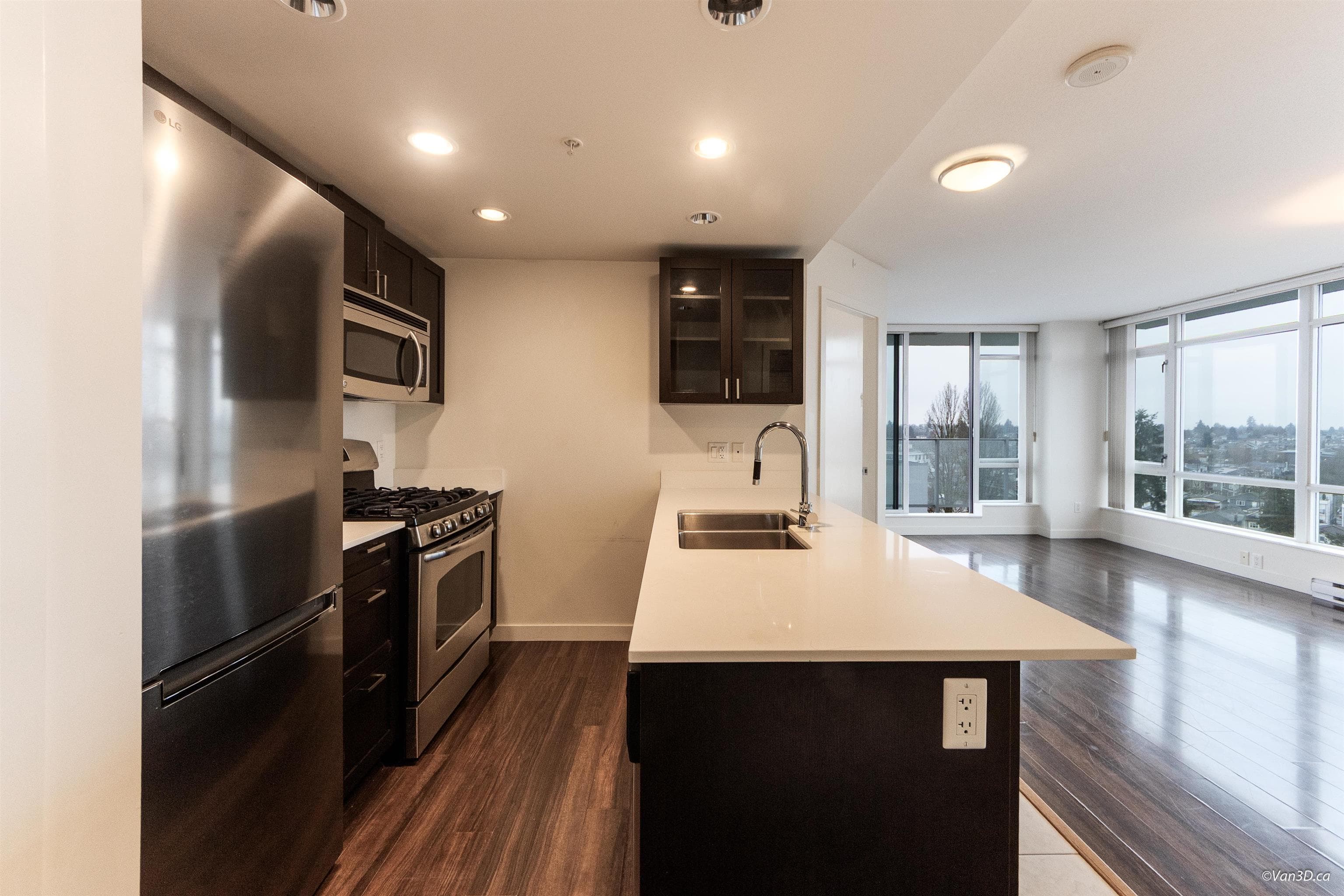 1307 - 4815 Eldorado Mews, Vancouver, V5R 0B2 — photo 4