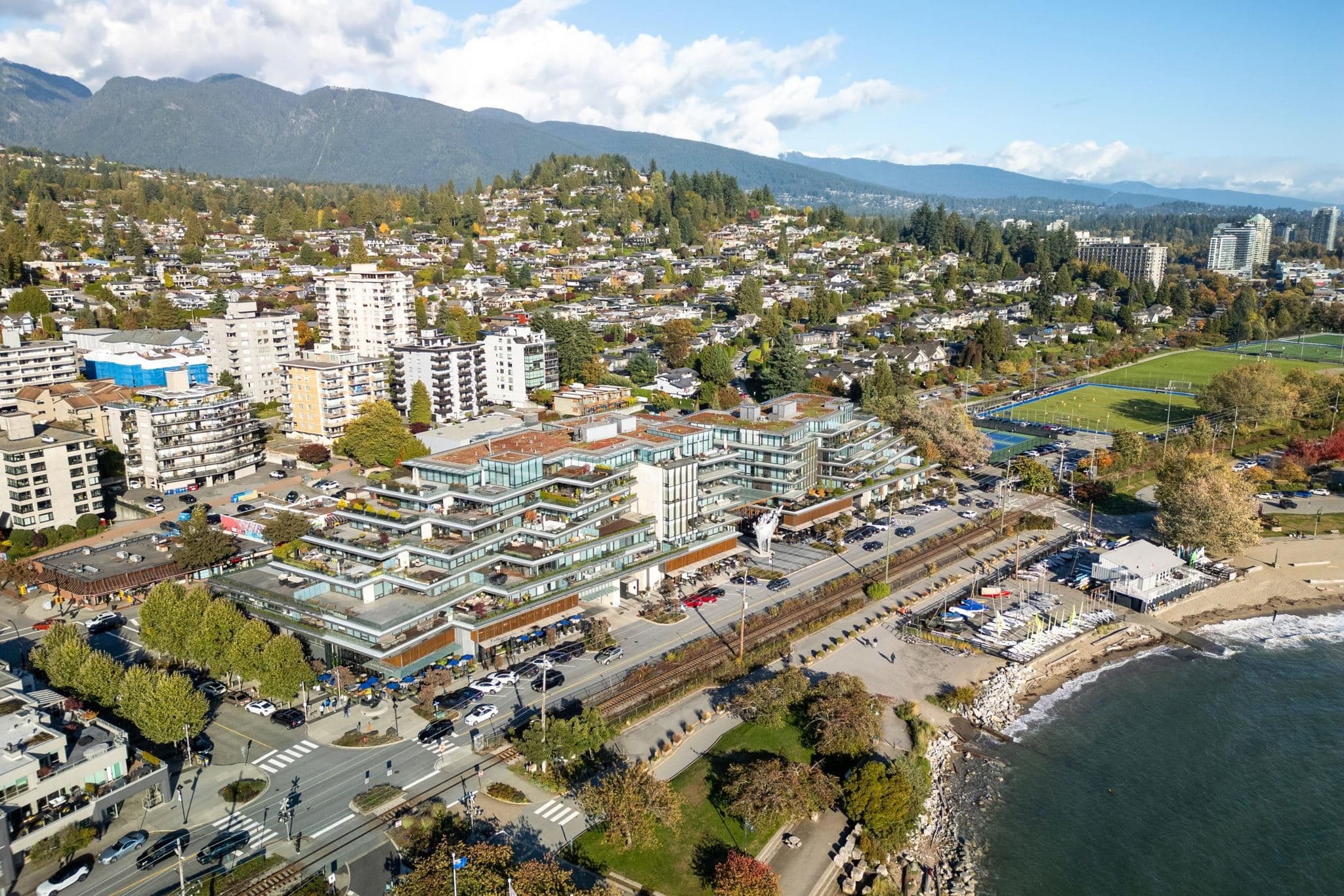 209 - 1355 Bellevue Avenue, West Vancouver, V7T 0B4 — photo 4