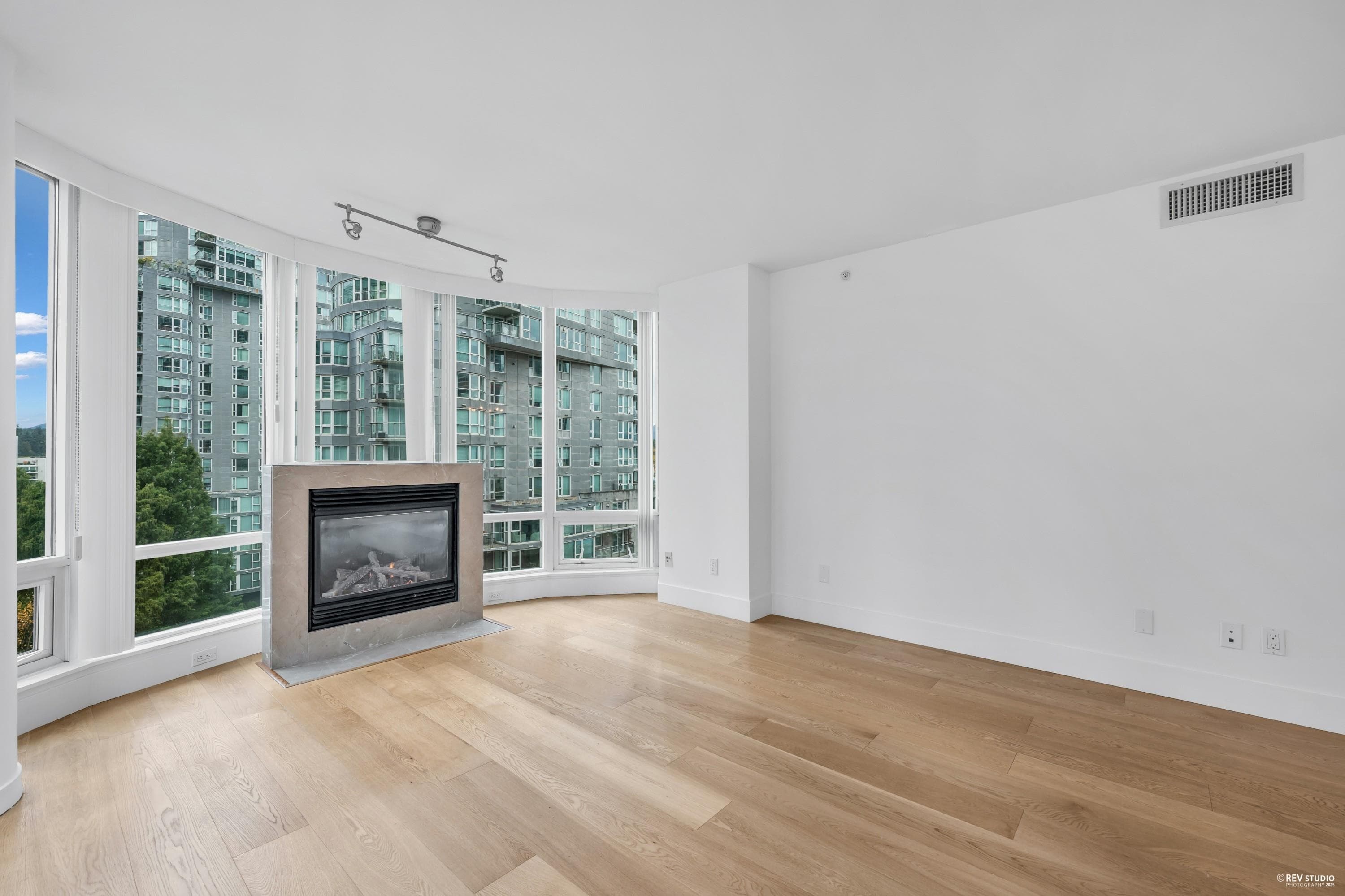 806 - 590 Nicola Street, Vancouver, V6G 3J8 — photo 5