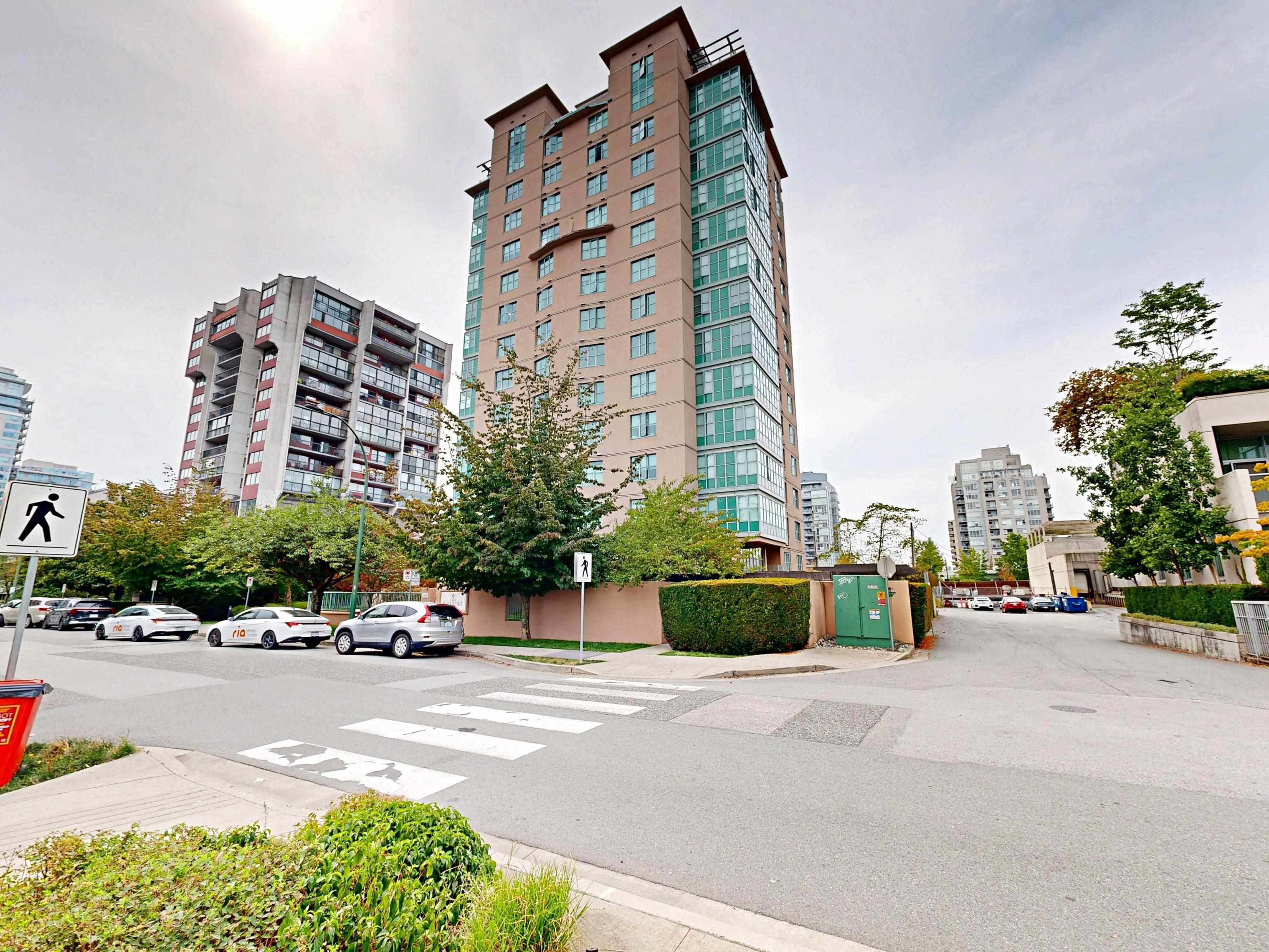 202 - 1555 Eastern Avenue, North Vancouver, V7L 3G2 — photo 2