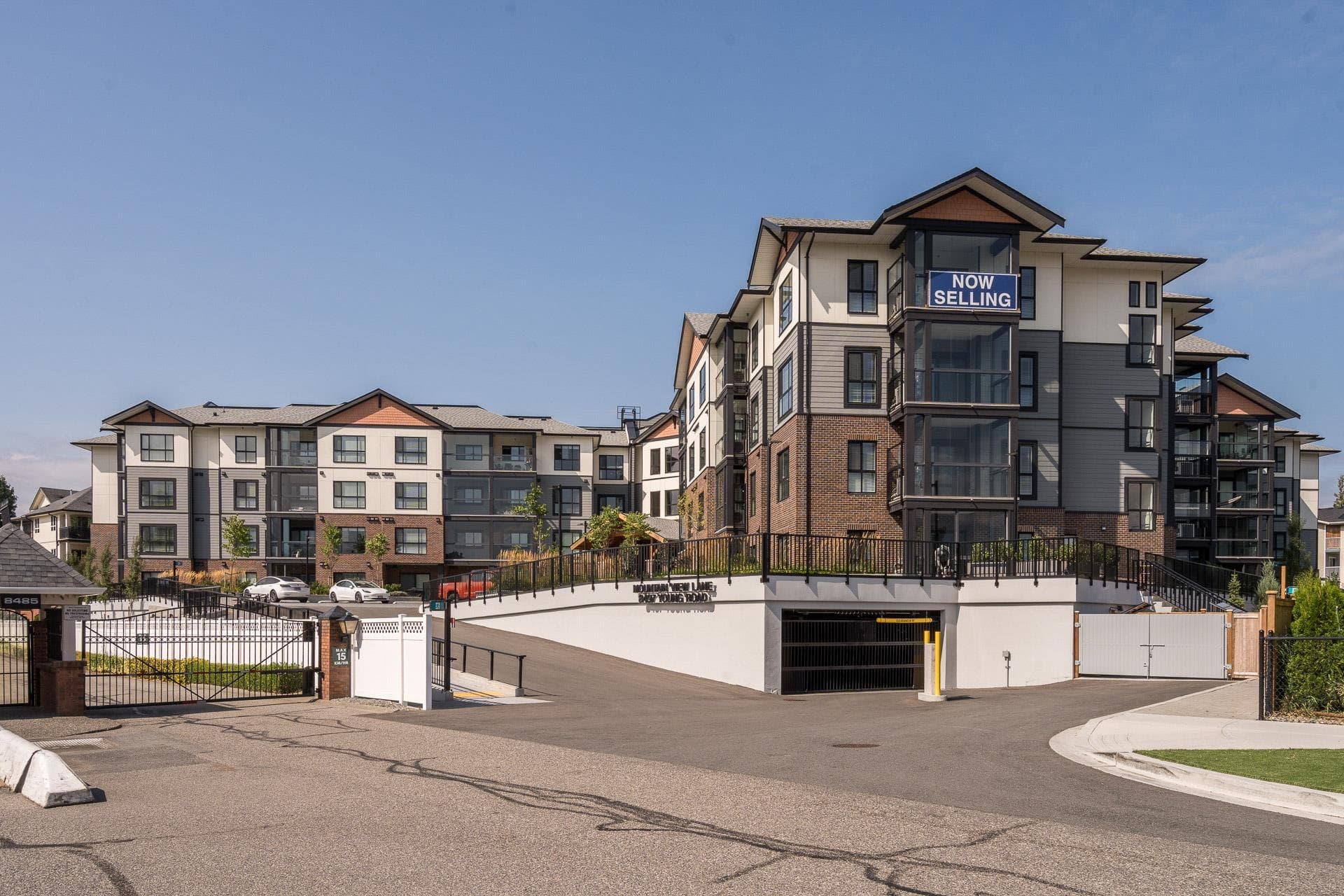 202 - 8497 Young Road, Chilliwack, V2P 4P2 — photo 1