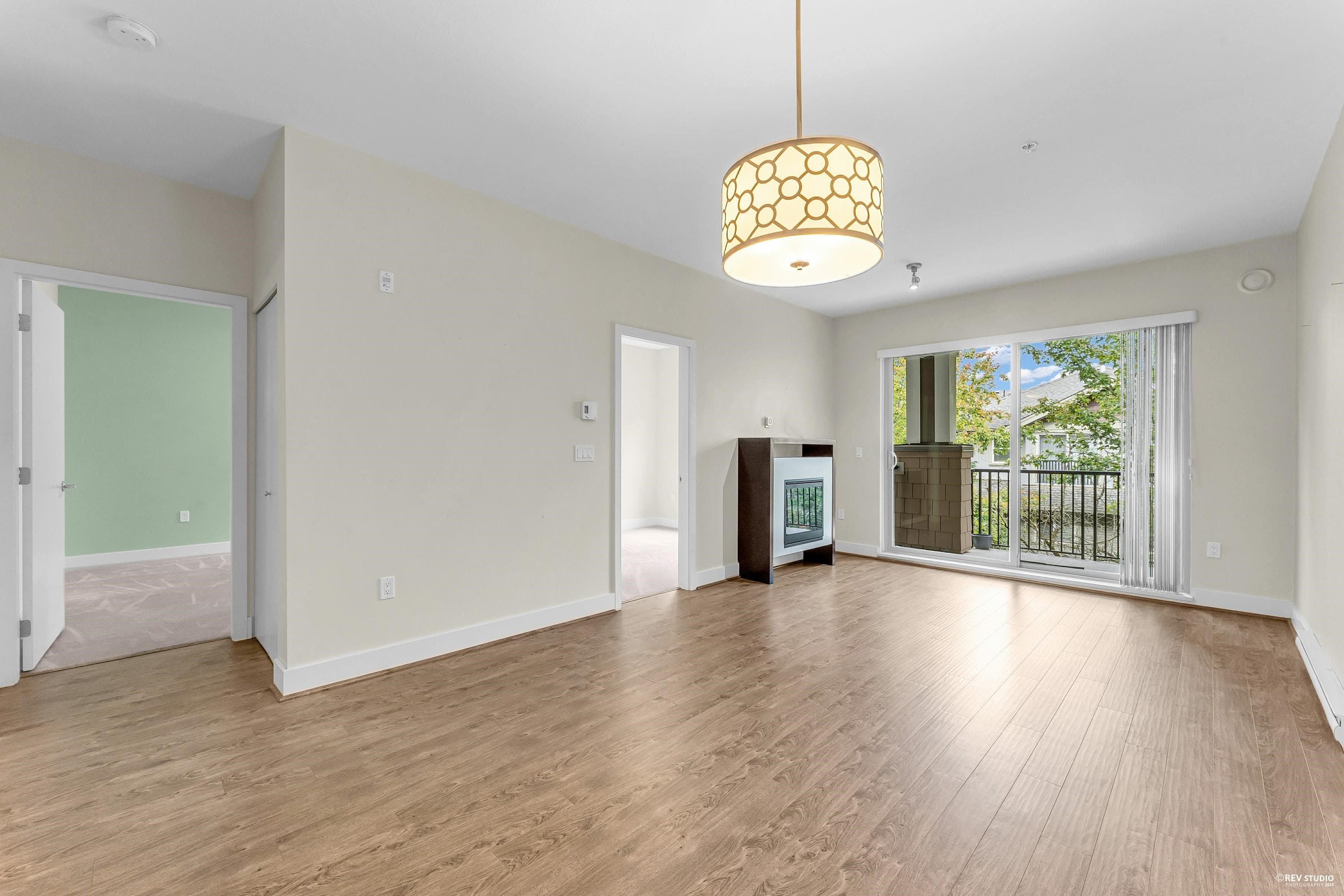 322 - 6688 120 Street, Surrey