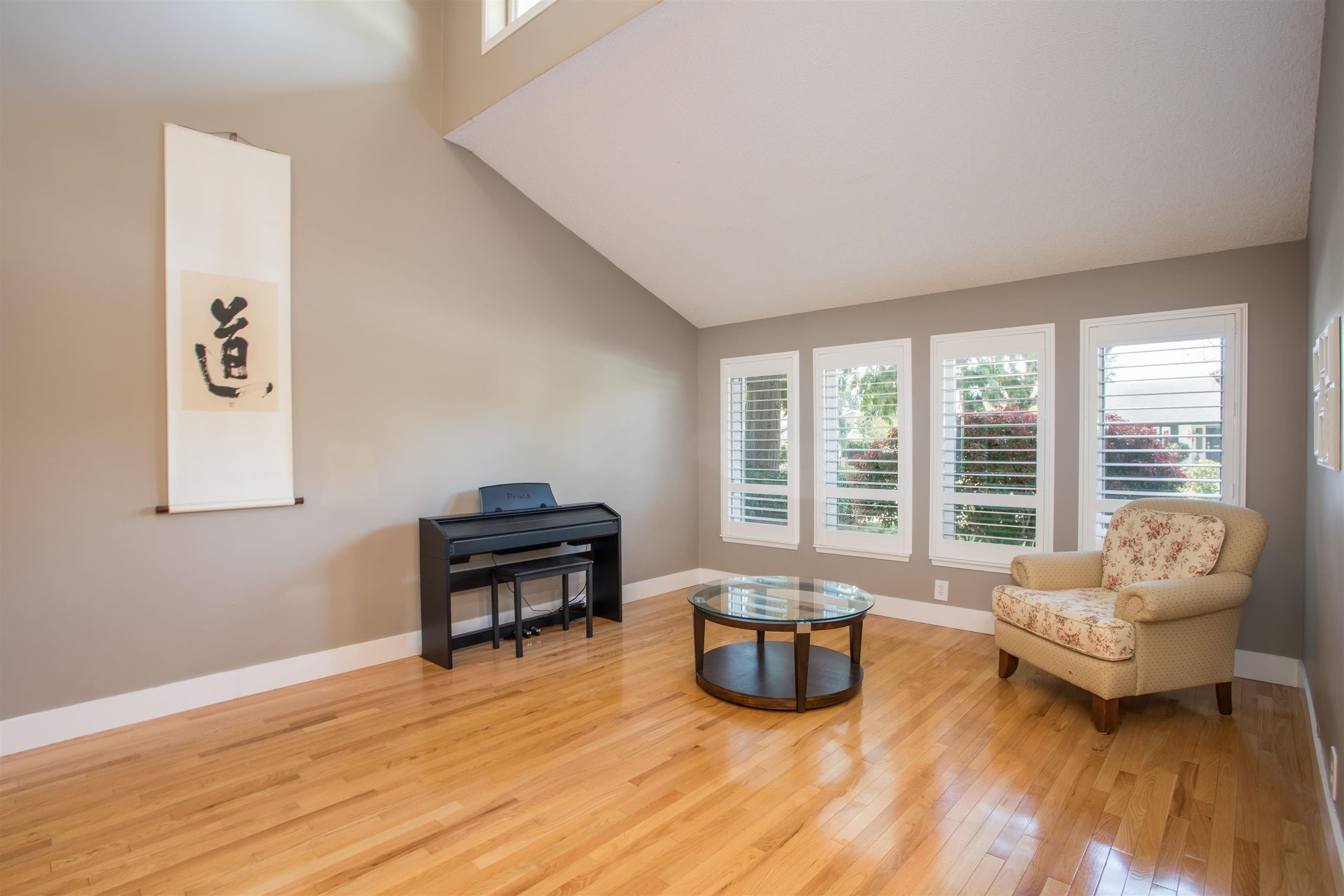 1754 142 Street, Surrey, V4A 5G7 — photo 2