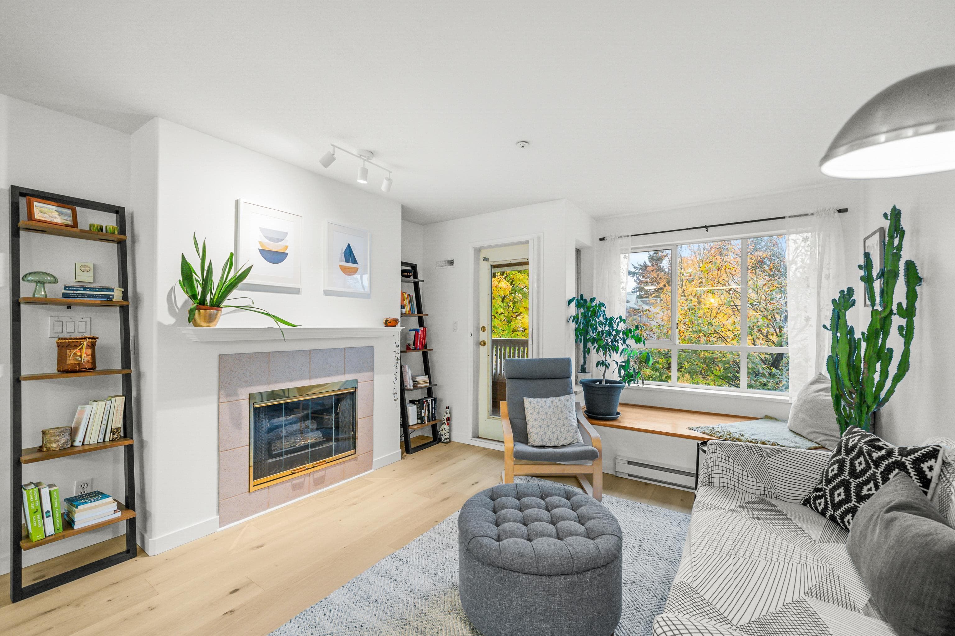 213 - 6745 Station Hill Court, Burnaby, V3N 4Z4 — photo 3