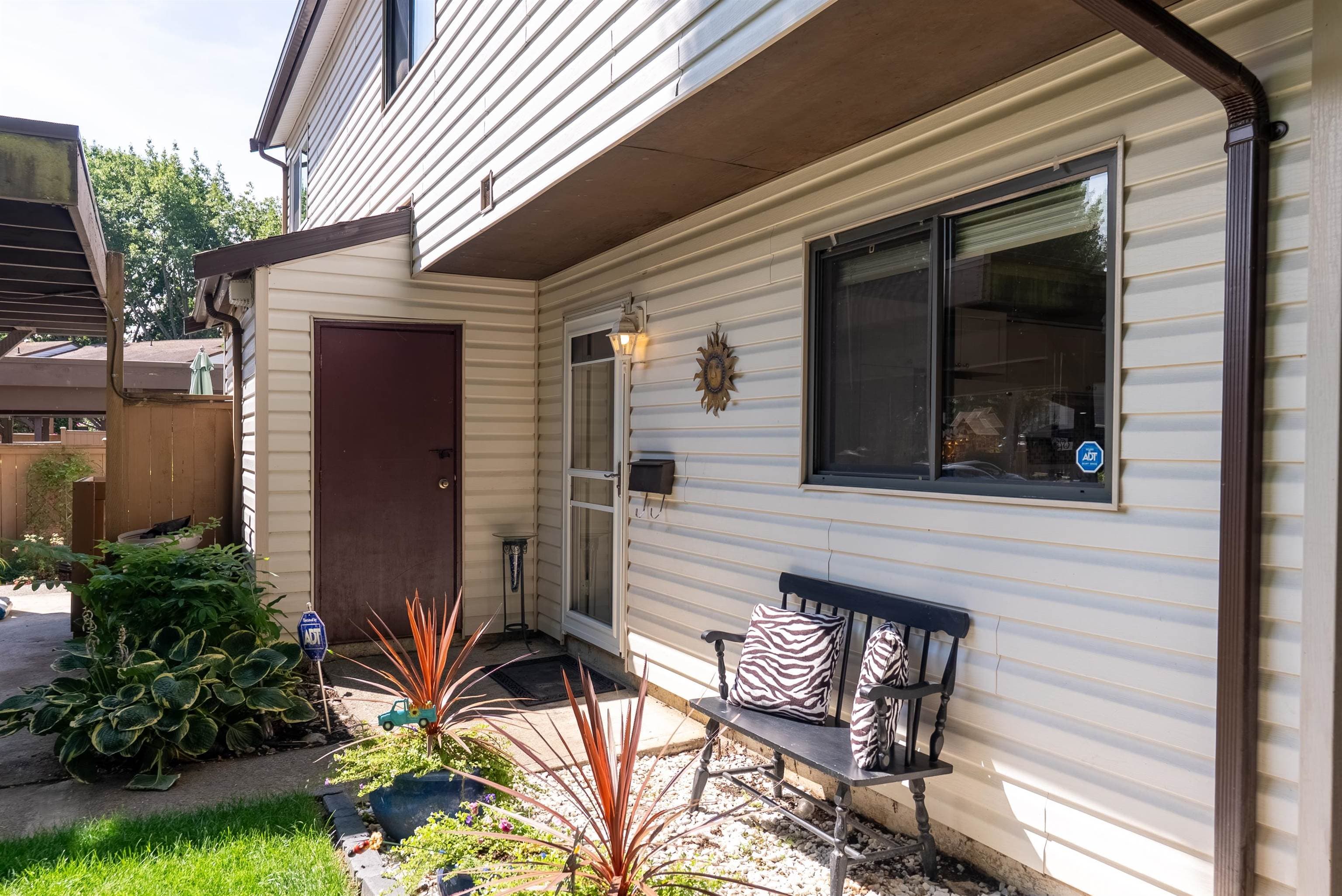 5155 203 Street, Langley, V3A 1V6 — photo 5