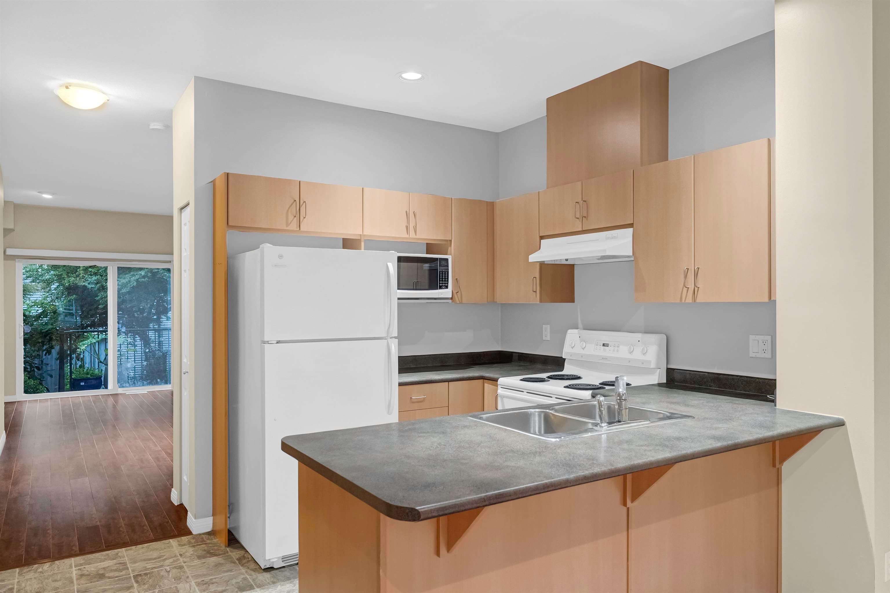 63 - 8737 161 Street, Surrey, V4N 5G3 — photo 5