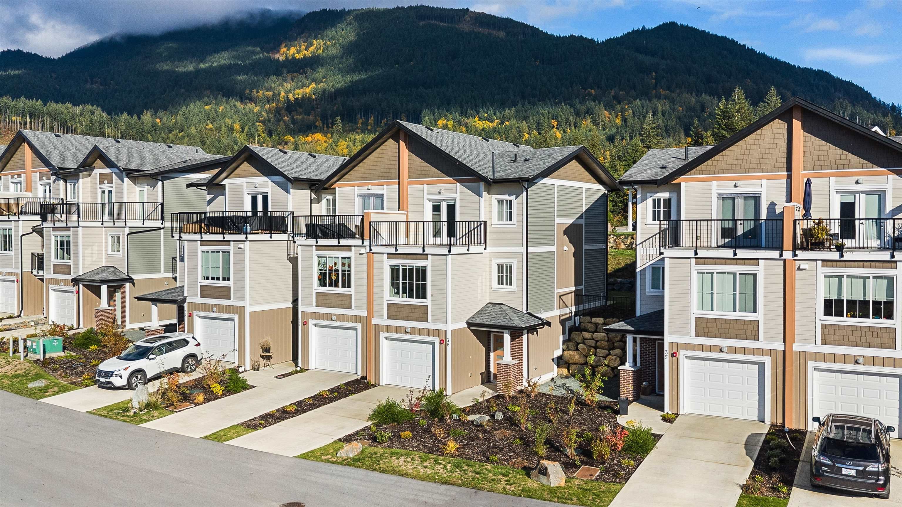 36 - 1928 Woodside Boulevard, Agassiz