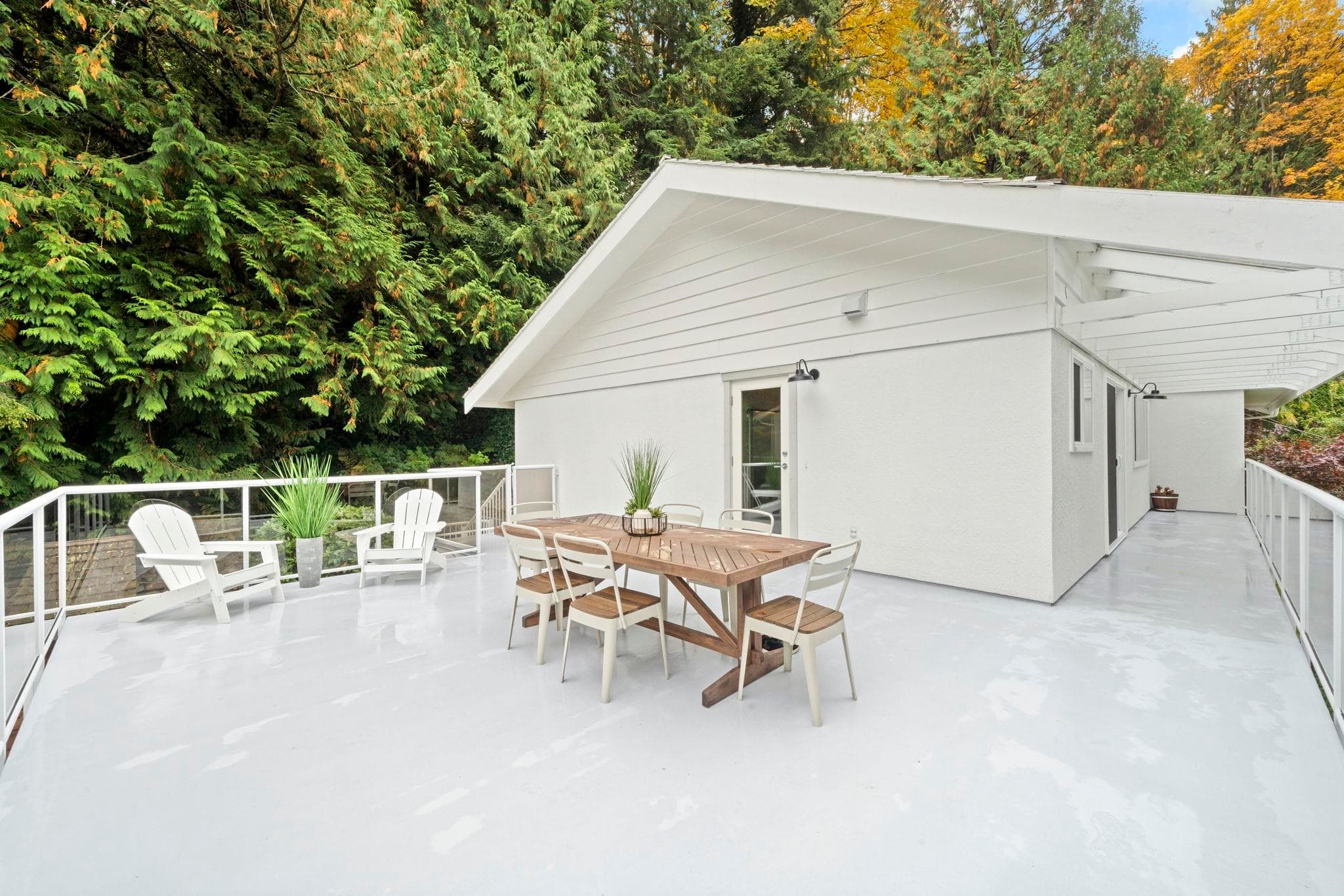 5540 Greenleaf Road, West Vancouver, V7W 1N6 — photo 3