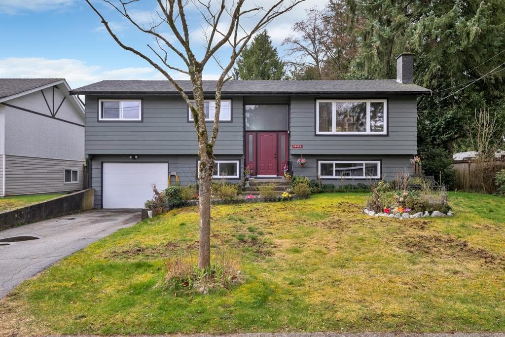 14486 109 Avenue, Surrey, V3R 1Y1 — photo 1