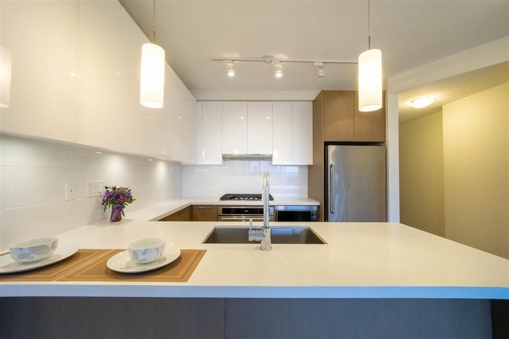 1905 - 3080 Lincoln Avenue, Coquitlam, V3B 0L9 — photo 2