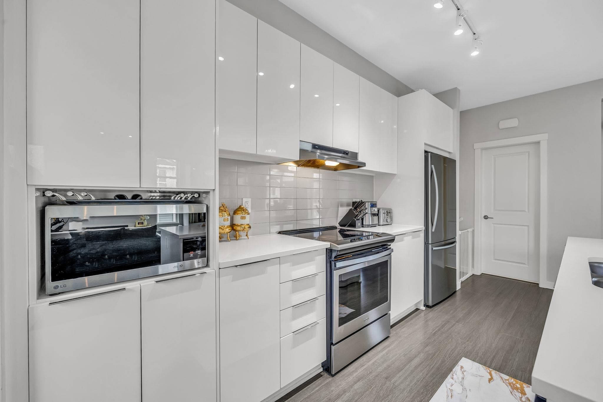 1505 - 11295 Pazarena Place, Maple Ridge, V2X 4K9 — photo 4