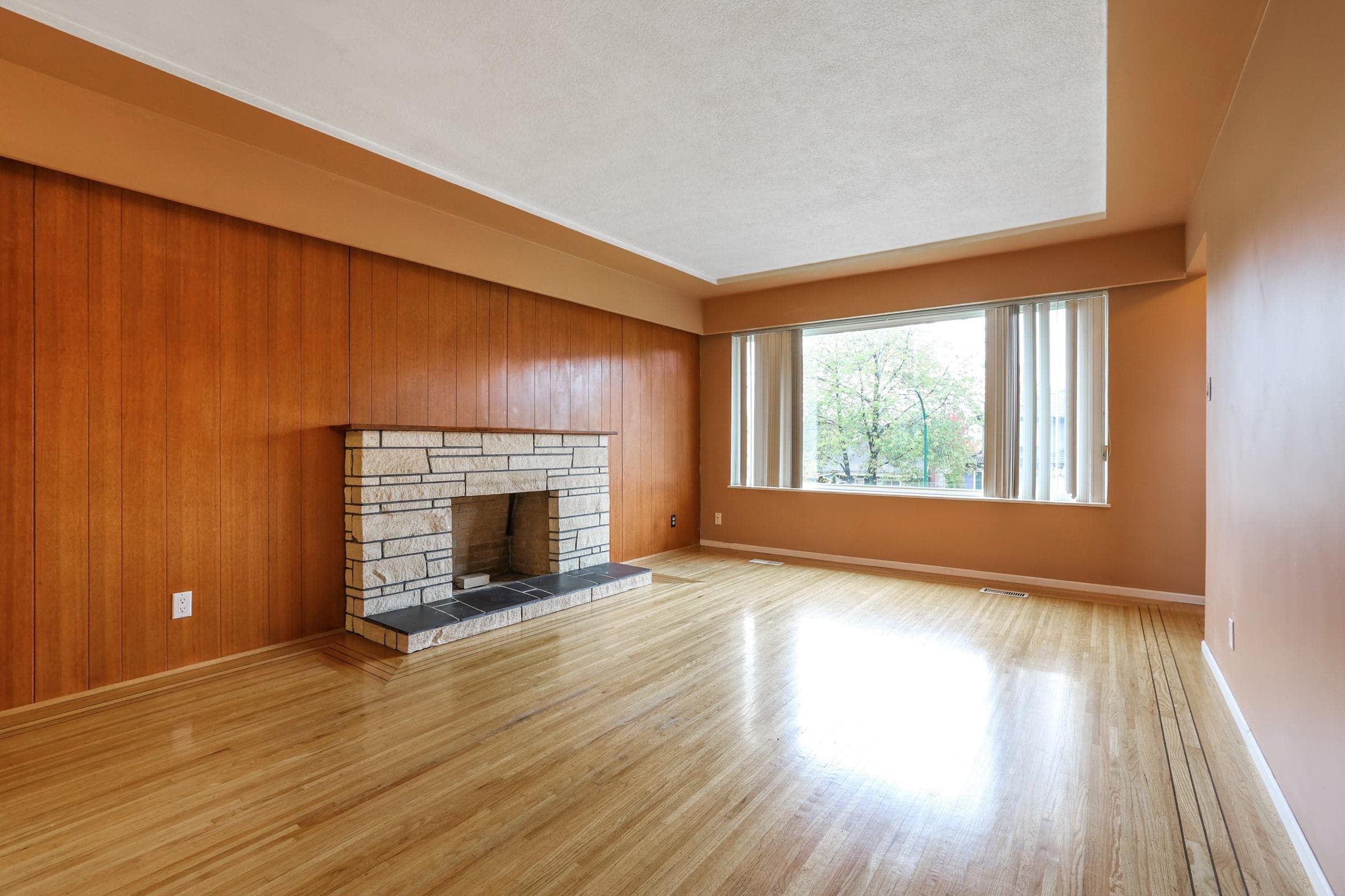 2431 E 12th Avenue, Vancouver, V5M 2C1 — photo 4