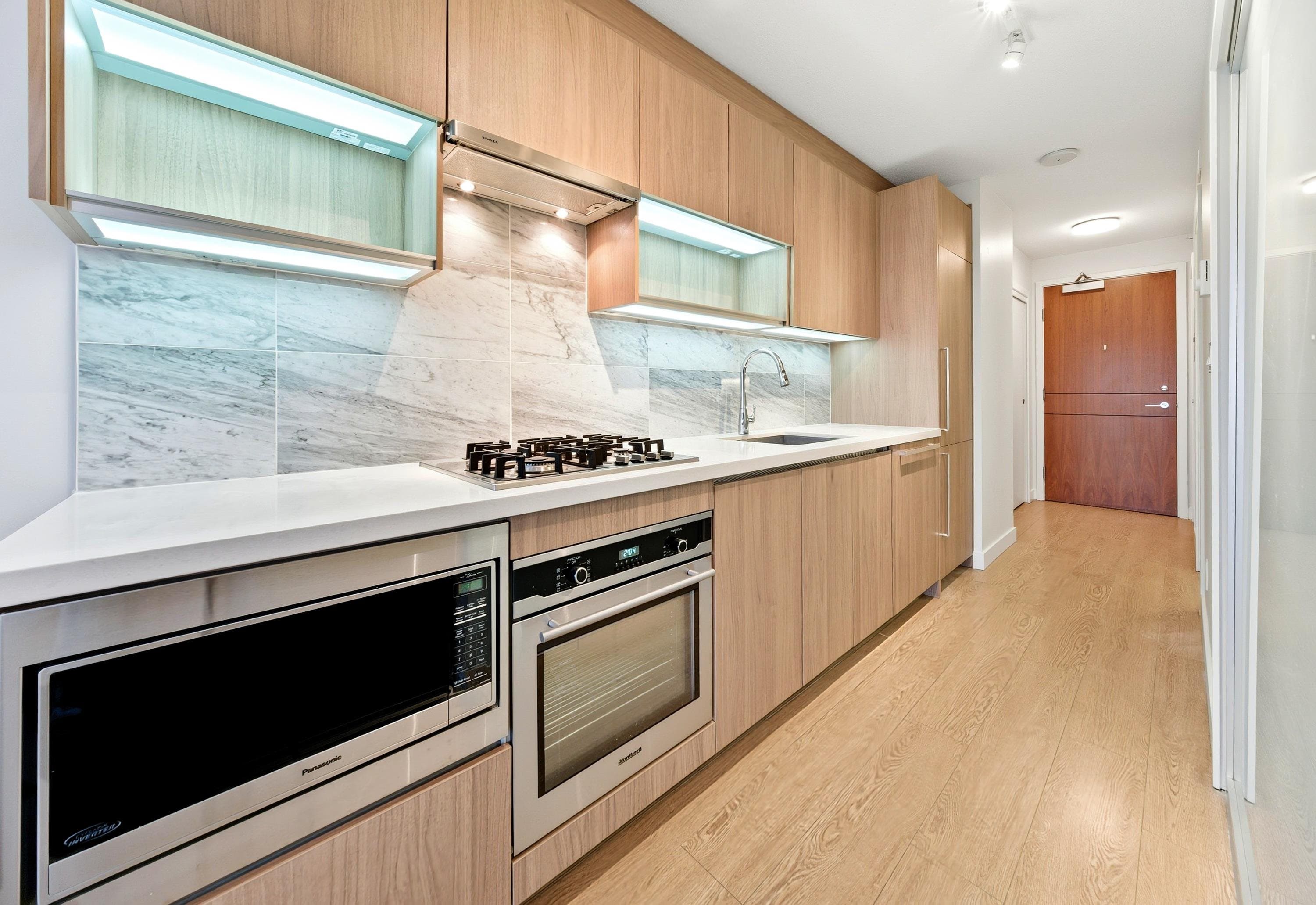 2711 - 13696 100 Avenue, Surrey, V3T 0L5 — photo 5