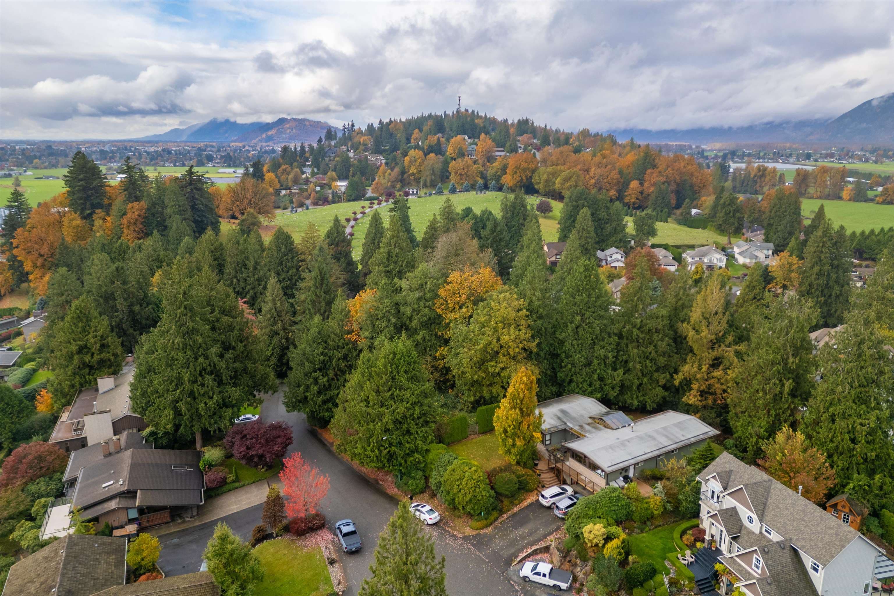 10035 Timberline Place, Chilliwack, V2P 7N9 — photo 5