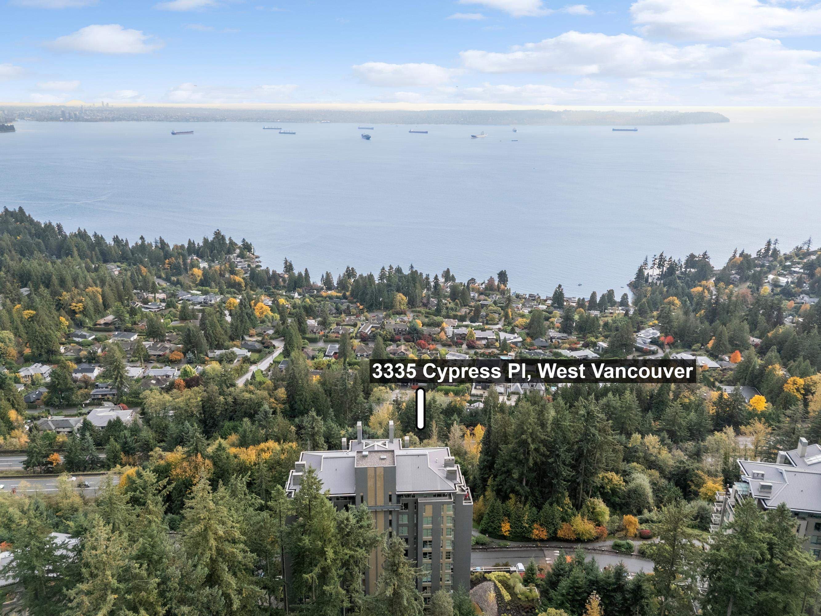 1002 - 3335 Cypress Place, West Vancouver