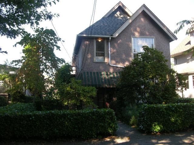 123 W 11th Avenue, Vancouver, V5Y 1S8 — photo 3