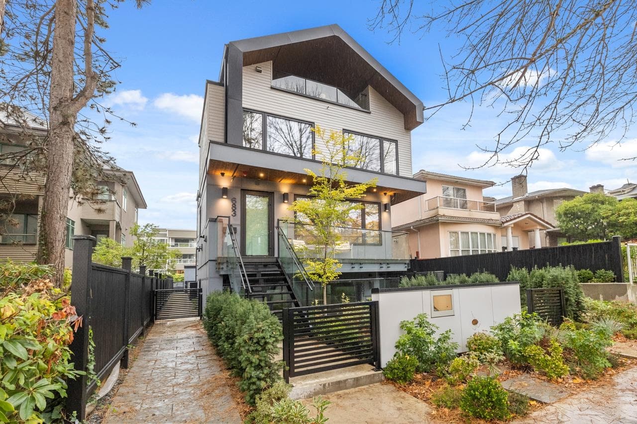 683 W 18th Avenue, Vancouver — sold