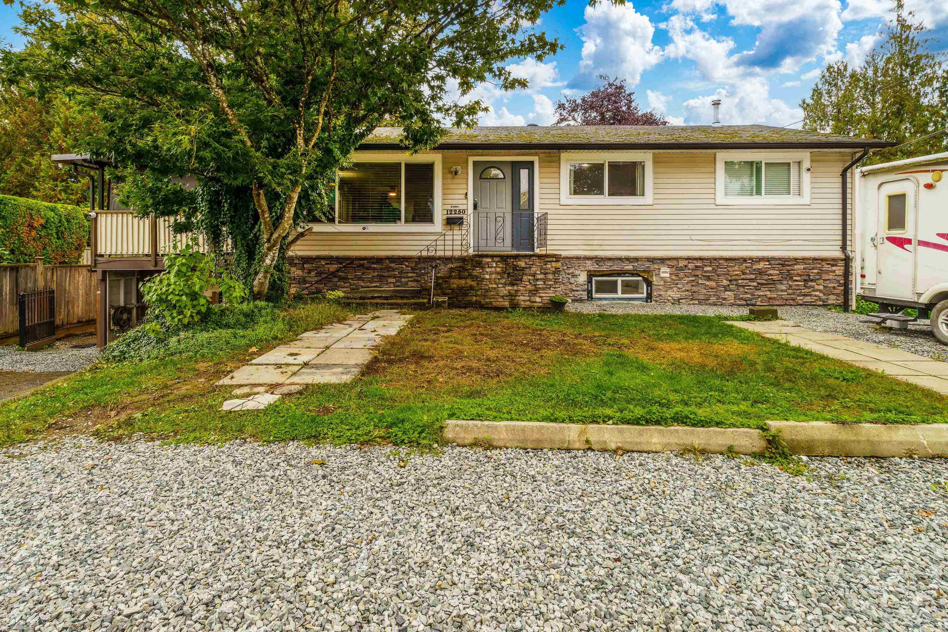 12250 218 Street, Maple Ridge, V2X 5M5 — photo 2