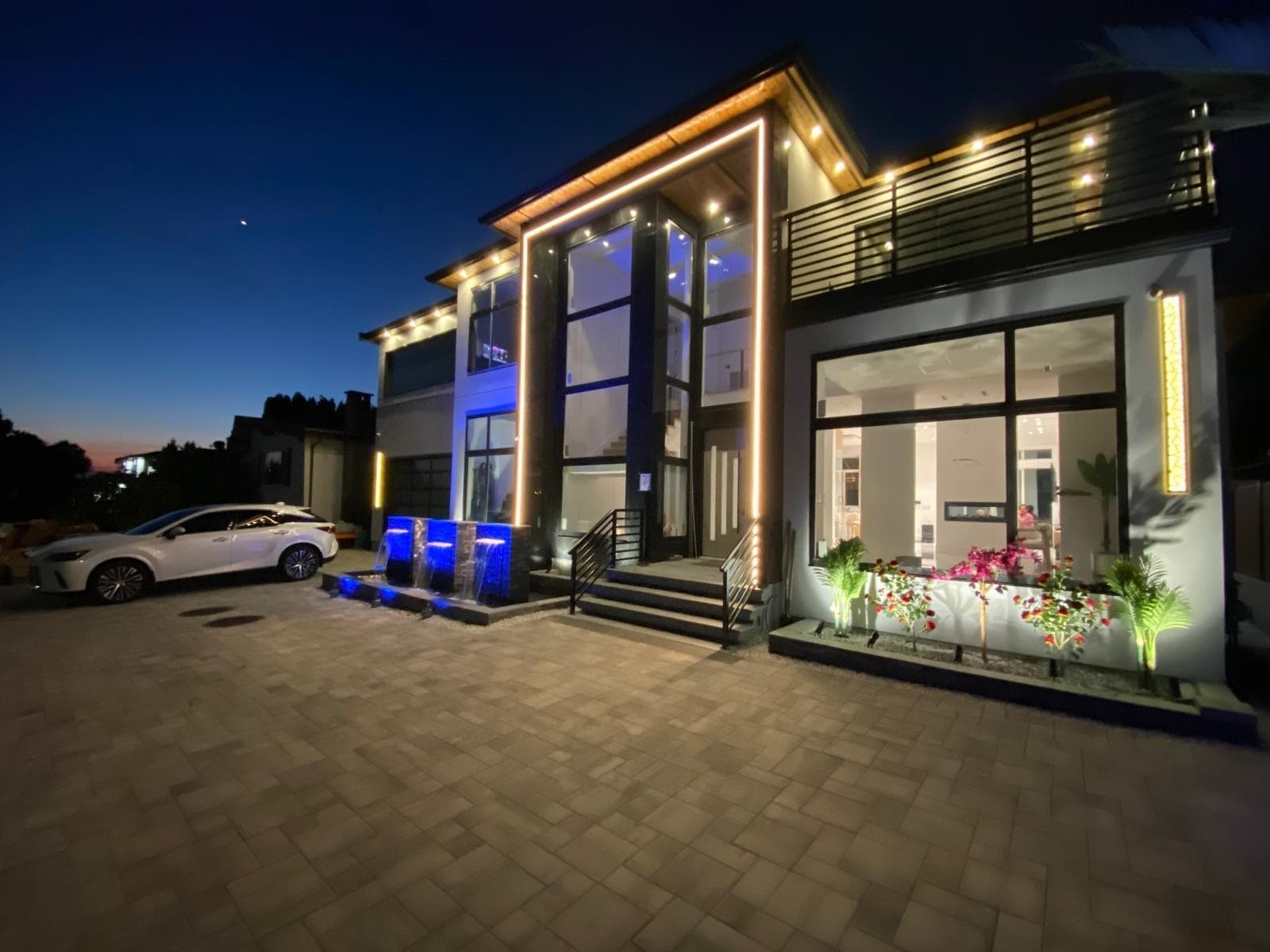 5385 Shelby Court, Burnaby, V5G 1V3 — photo 1