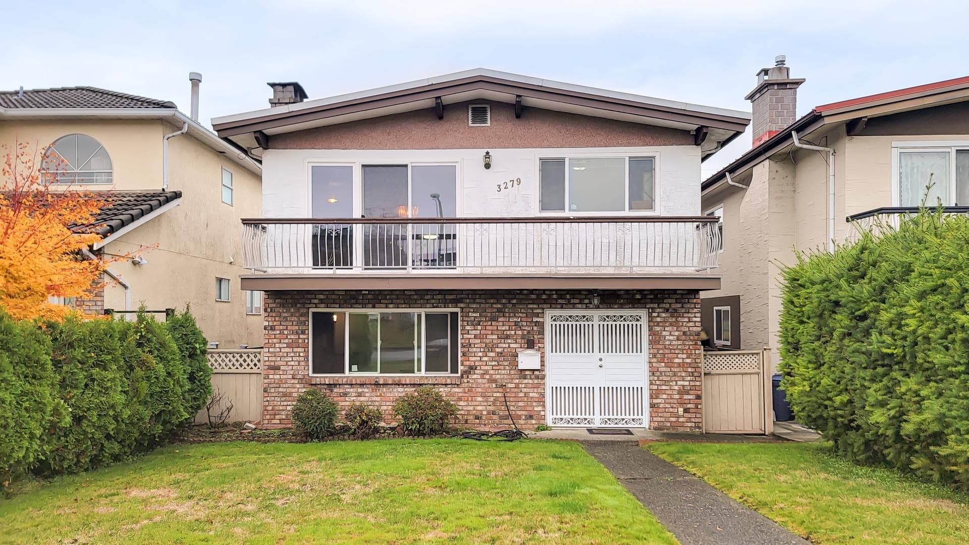 3279 E 24th Avenue, Vancouver, V5R 1G1 — photo 1