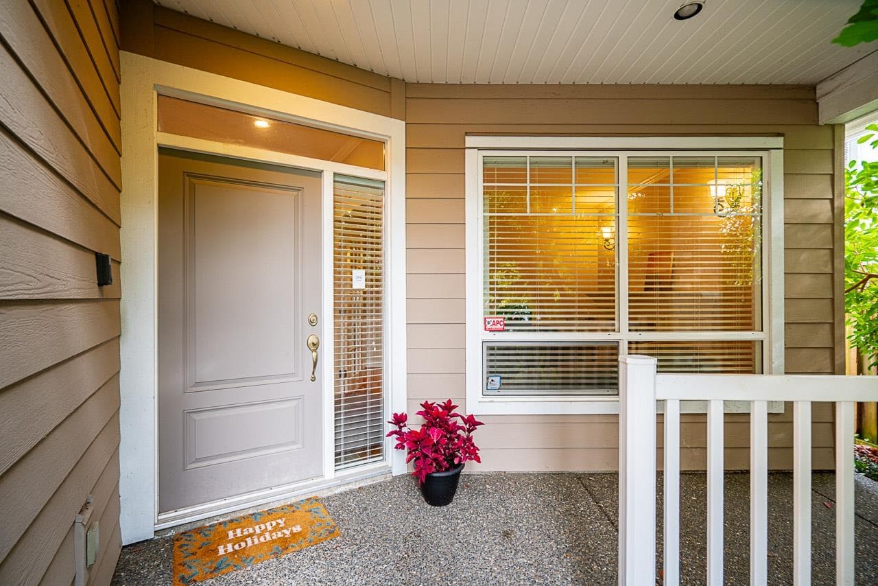 6028 Dunsmuir Crescent, Richmond, V7C 5V7 — photo 3
