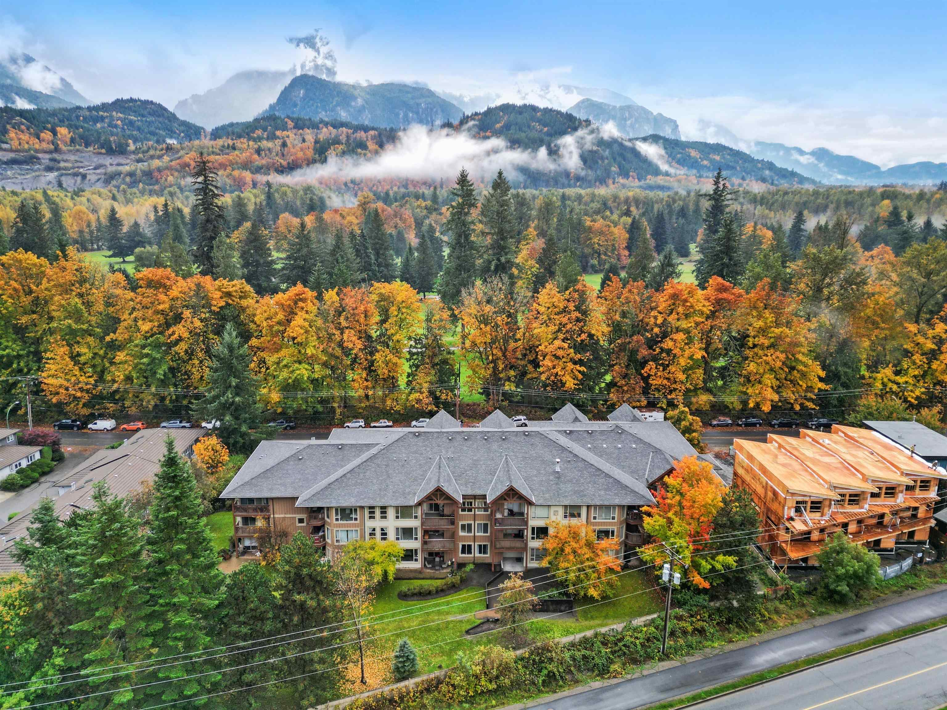 208 - 2323 Mamquam Road, Squamish