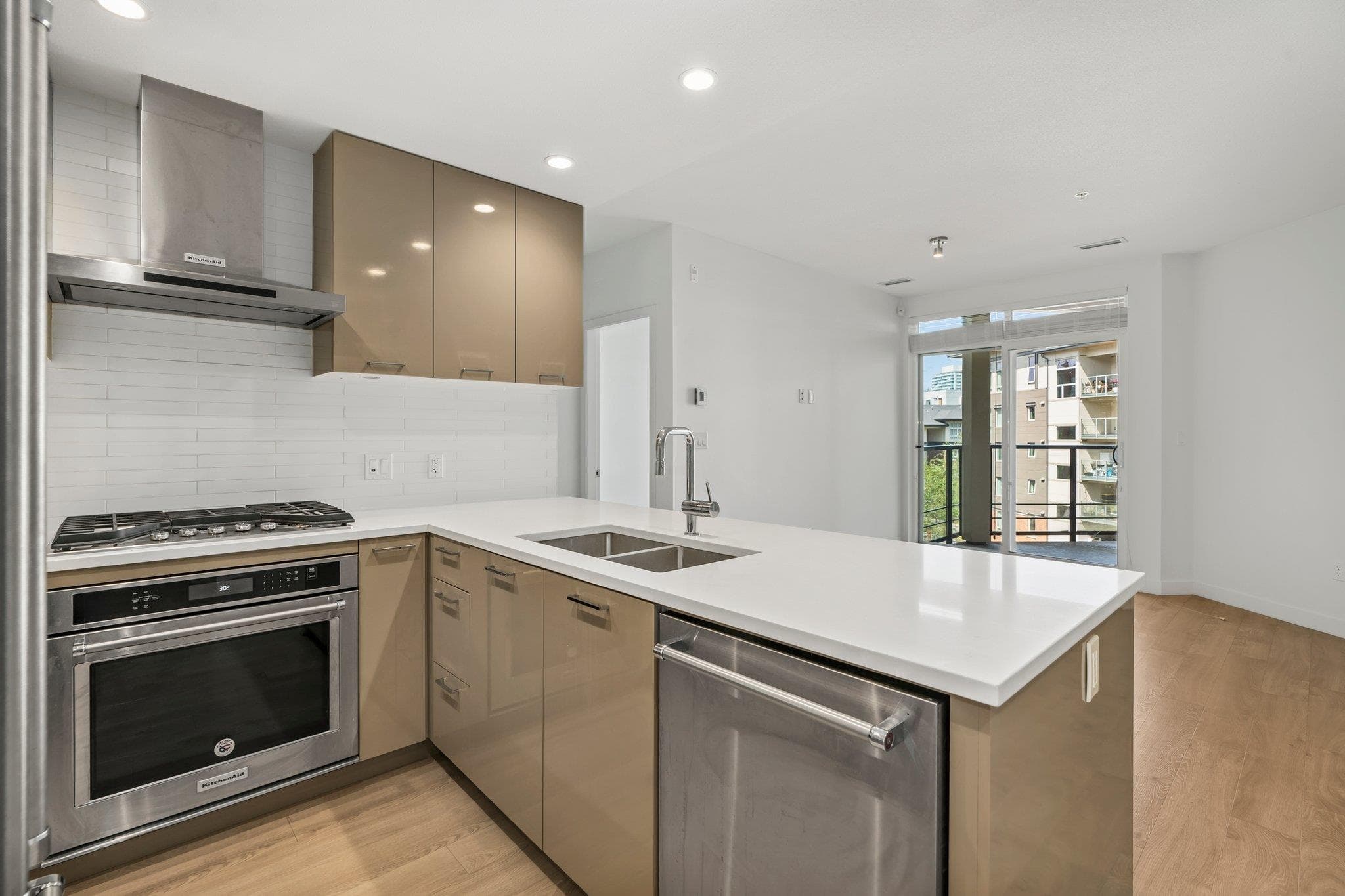 410 - 3581 Ross Drive, Vancouver, V6S 0K5 — photo 4