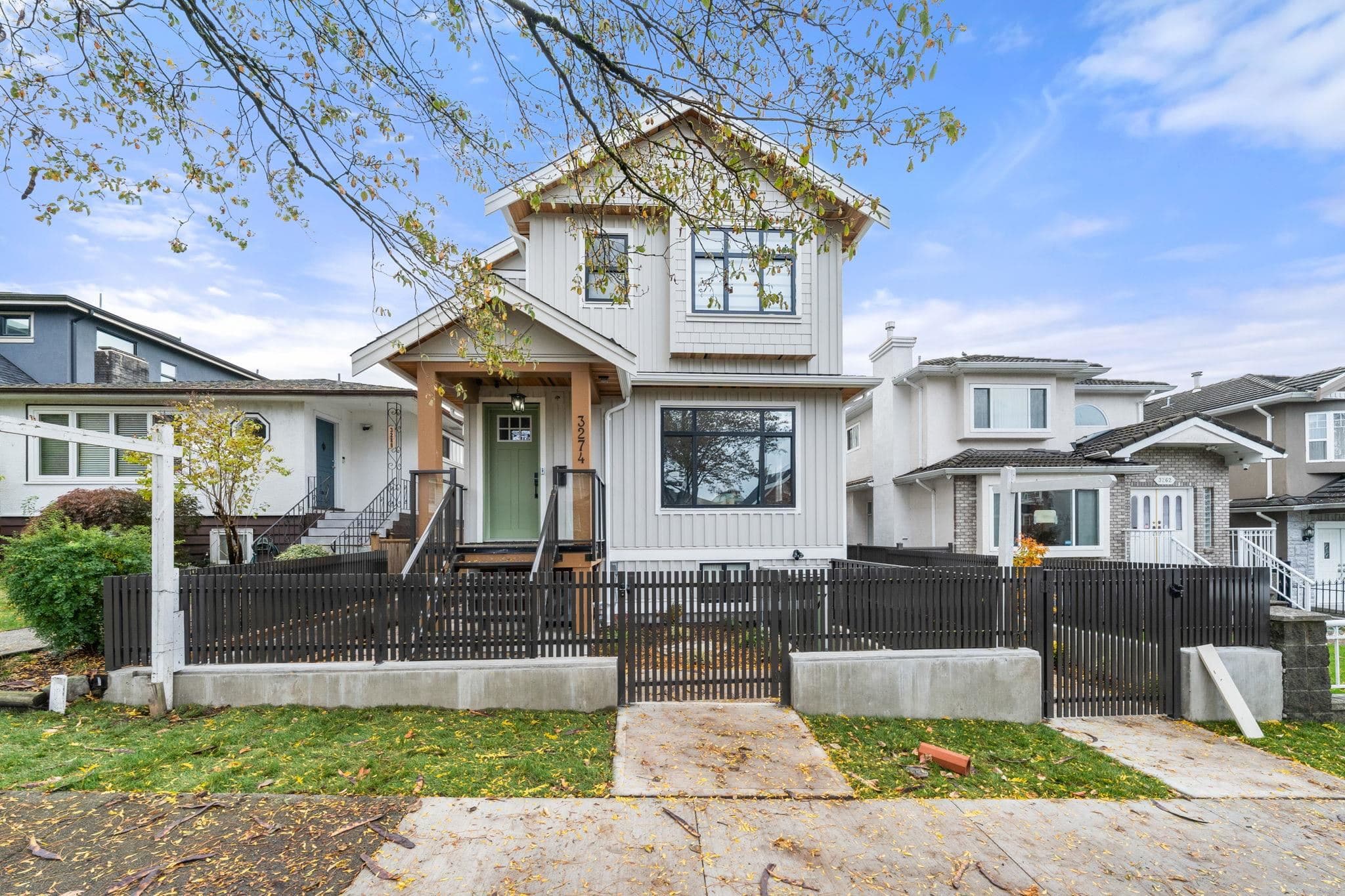 1 - 3274 E 44th Avenue, Vancouver, V5R 3B1 — photo 1